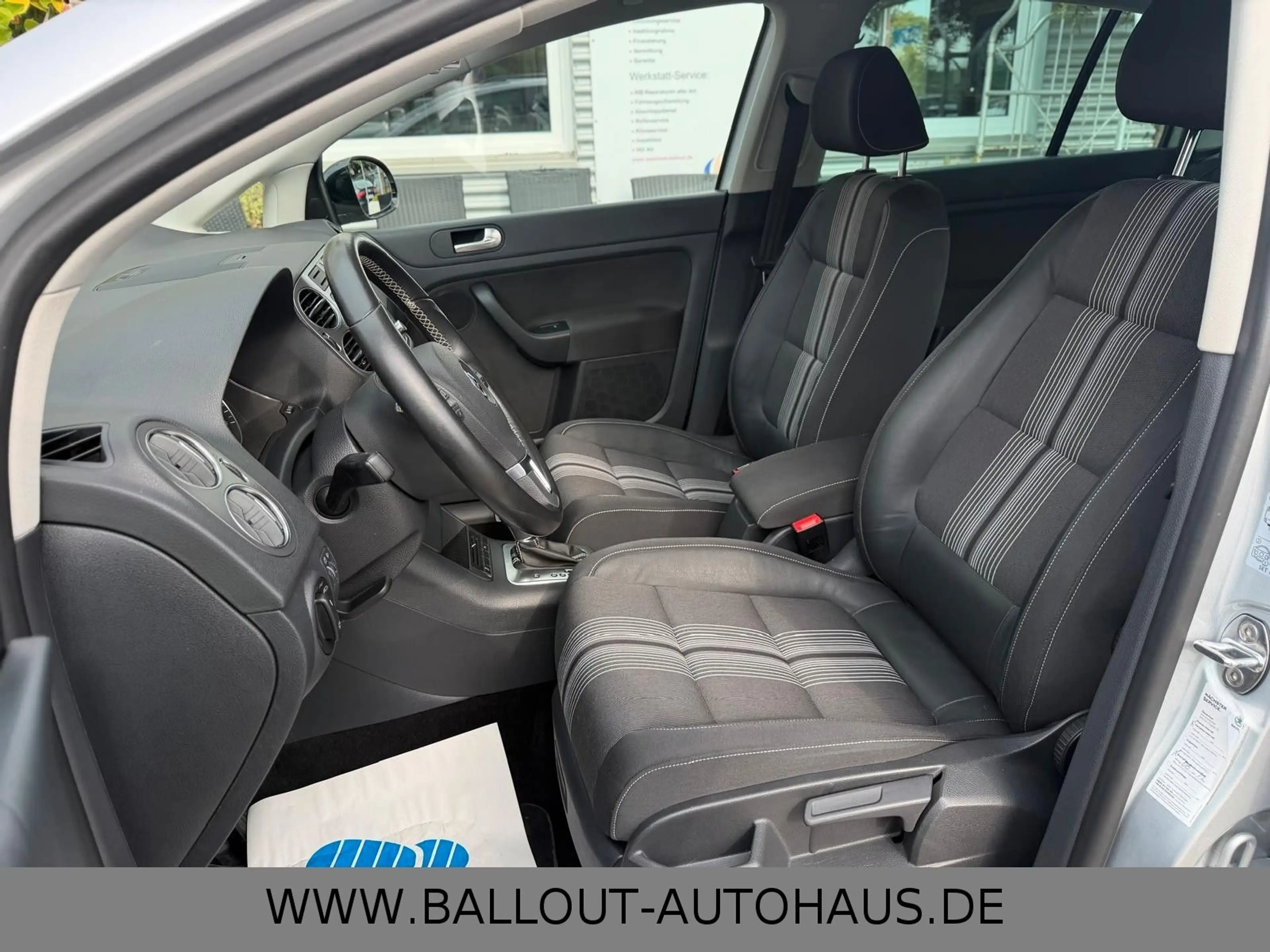 Volkswagen Golf Plus VI Trendline*2.HAND*KLIMA*AHK*SHZ*PDC* — photo 9