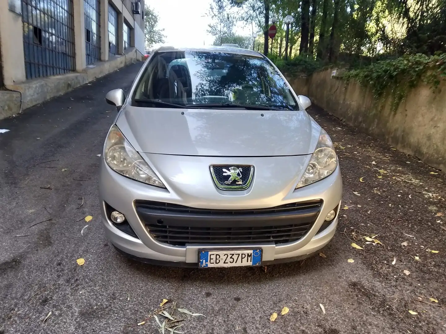 Peugeot 207 5p 1.4 8v X-Line FL - 2