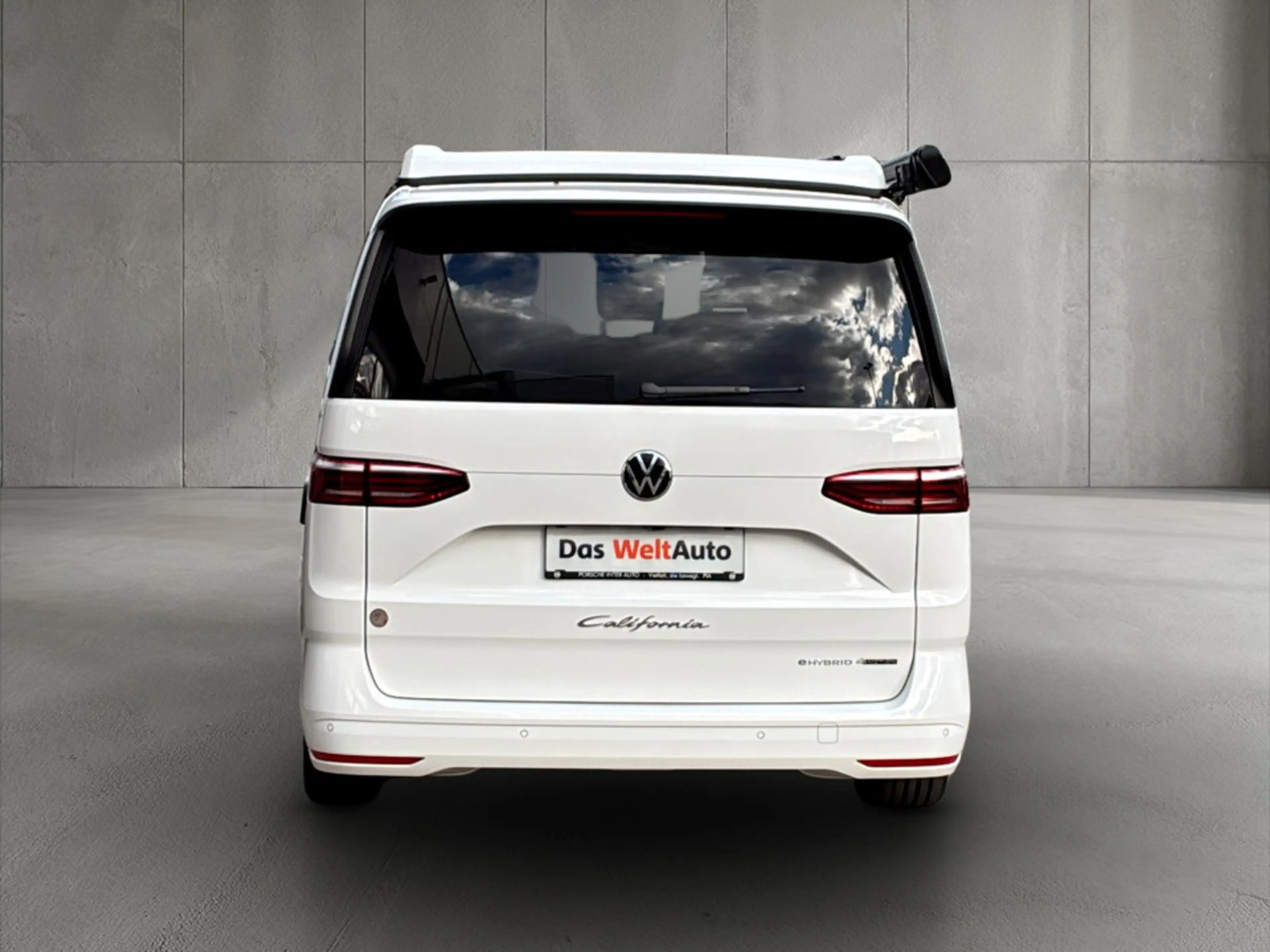 Volkswagen T7 California VW T7 California Coast eHybrid 180 kW 4M — photo 5