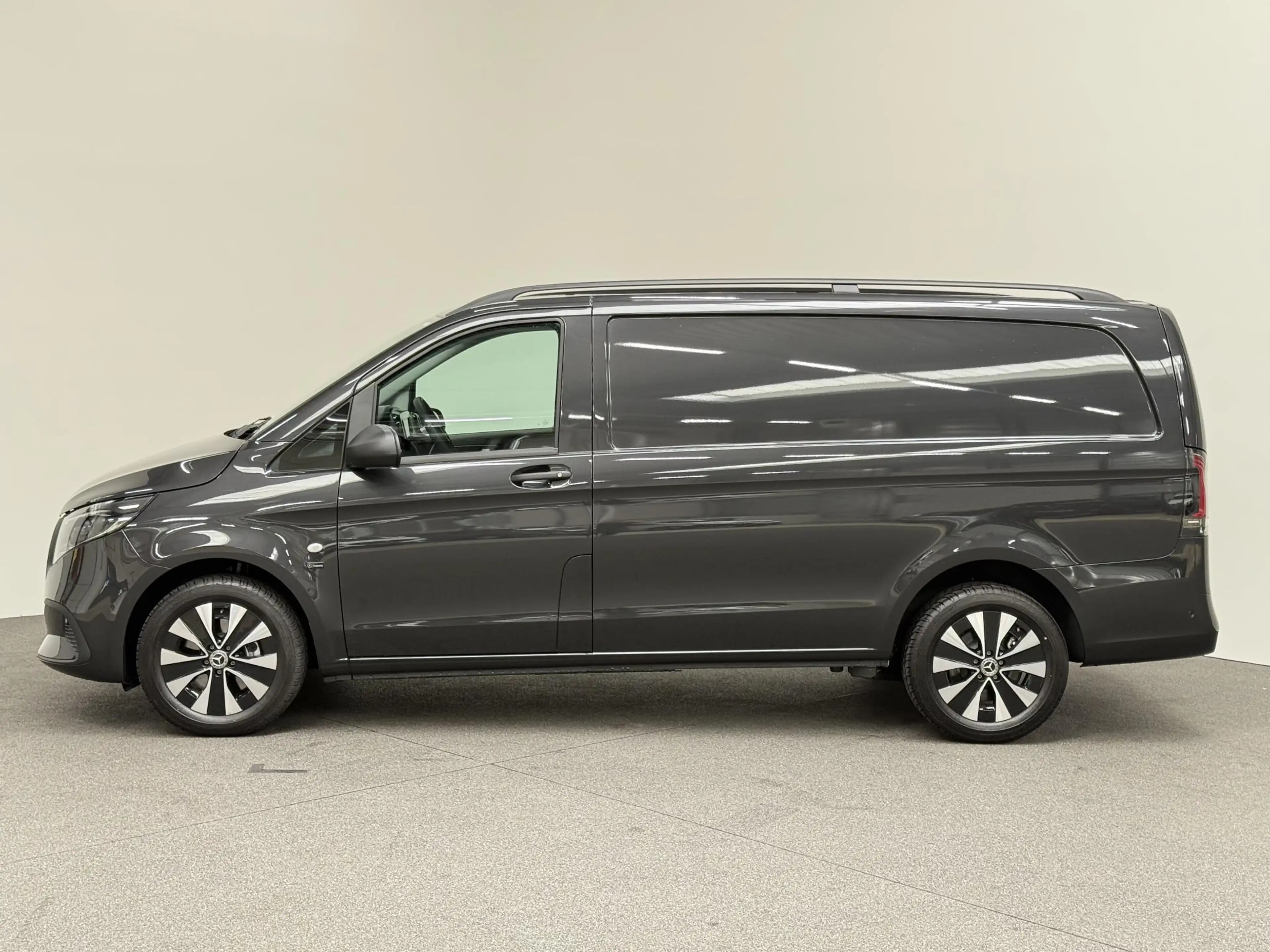 Mercedes-Benz Vito 114 CDI L2 Select Automaat — photo 4
