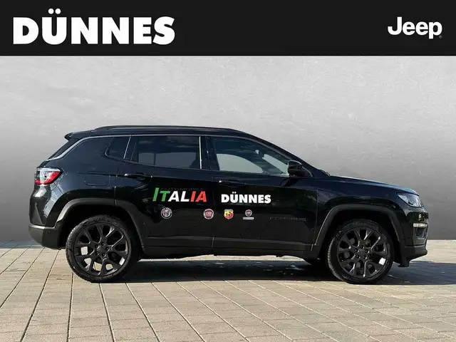 Jeep Compass view 6