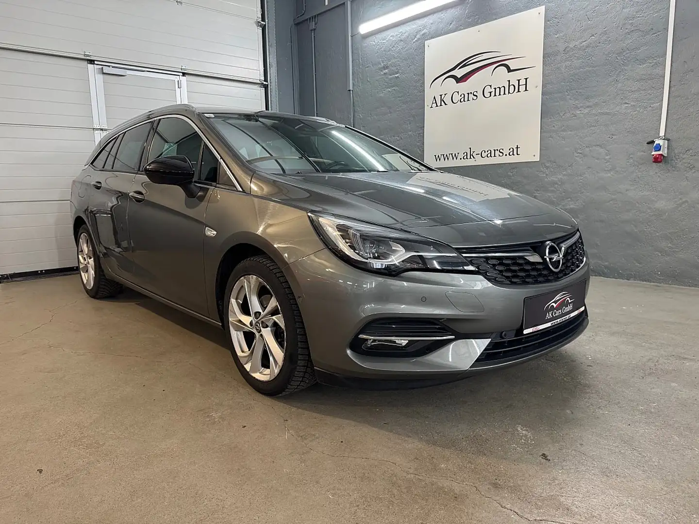 Opel Astra ST 1,2 Turbo Direct Inj. Business Elegance*V-Ta... Grau - 1