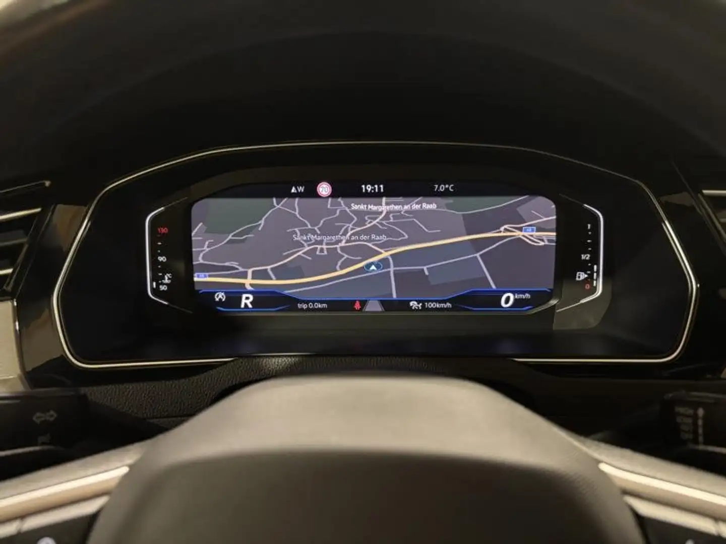 Volkswagen Passat Variant Business 2,0DSG **LED VIRTUAL COCKPIT KAMERA ACC - 2