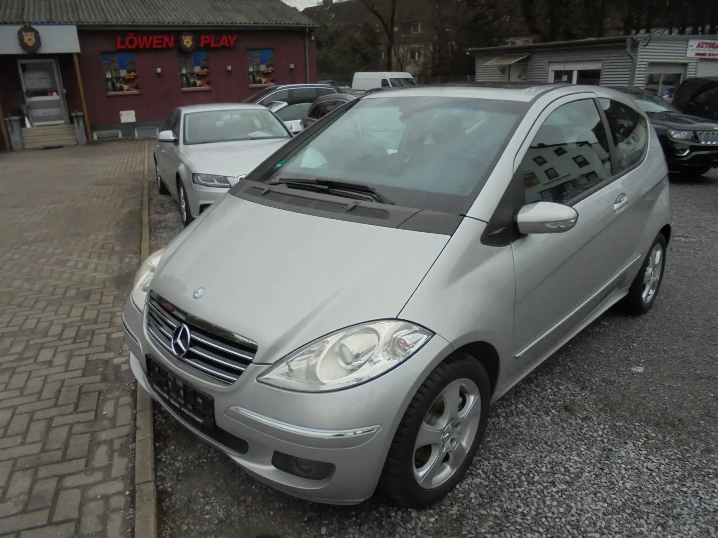 Mercedes-Benz A 170 / Panorama Gümüş rengi - 1