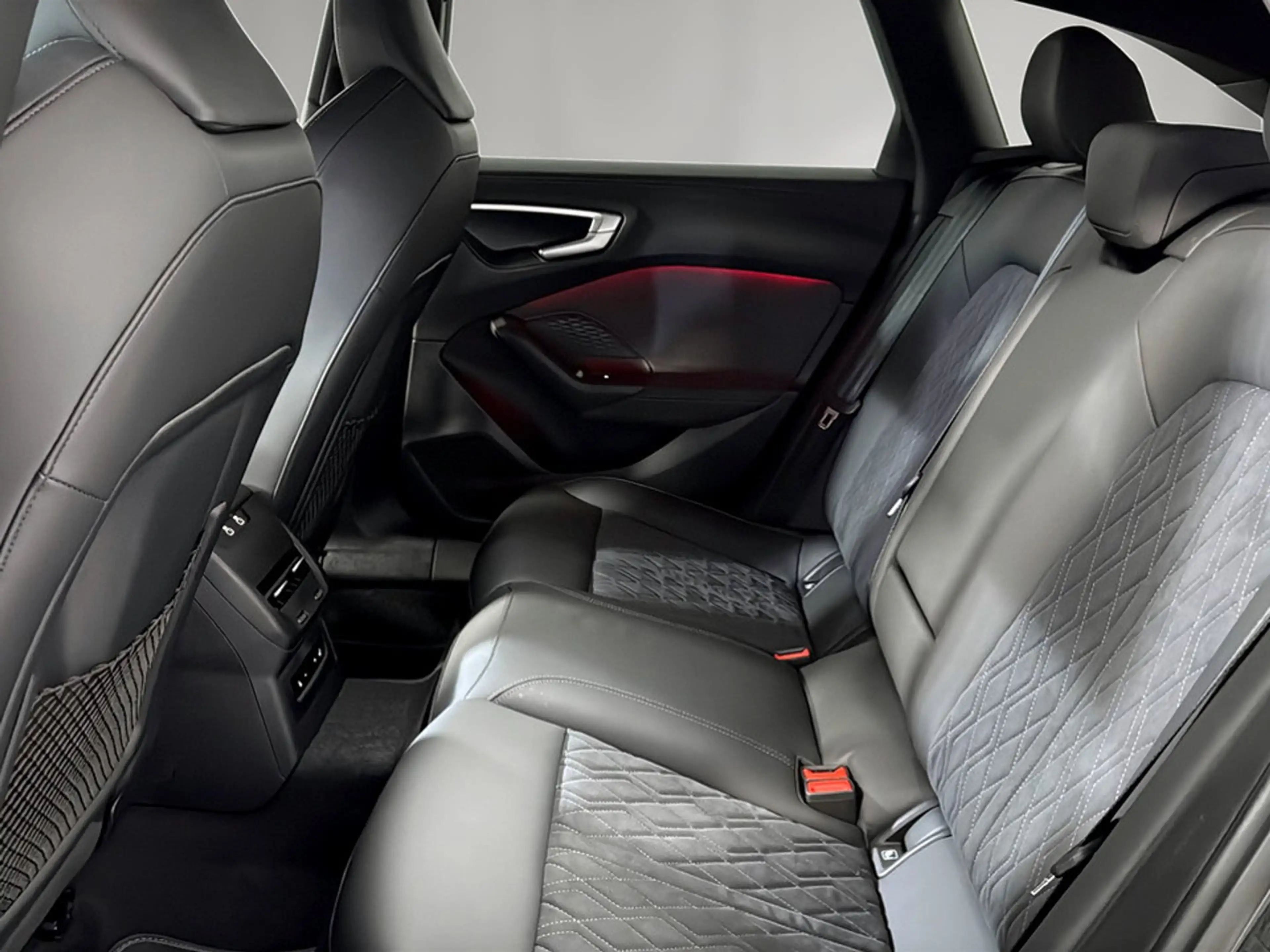 Audi A5 TDI quattro — photo 8