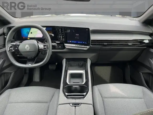 Renault Austral view 10