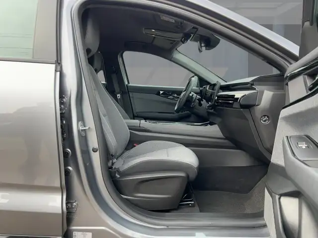 Renault Austral view 8