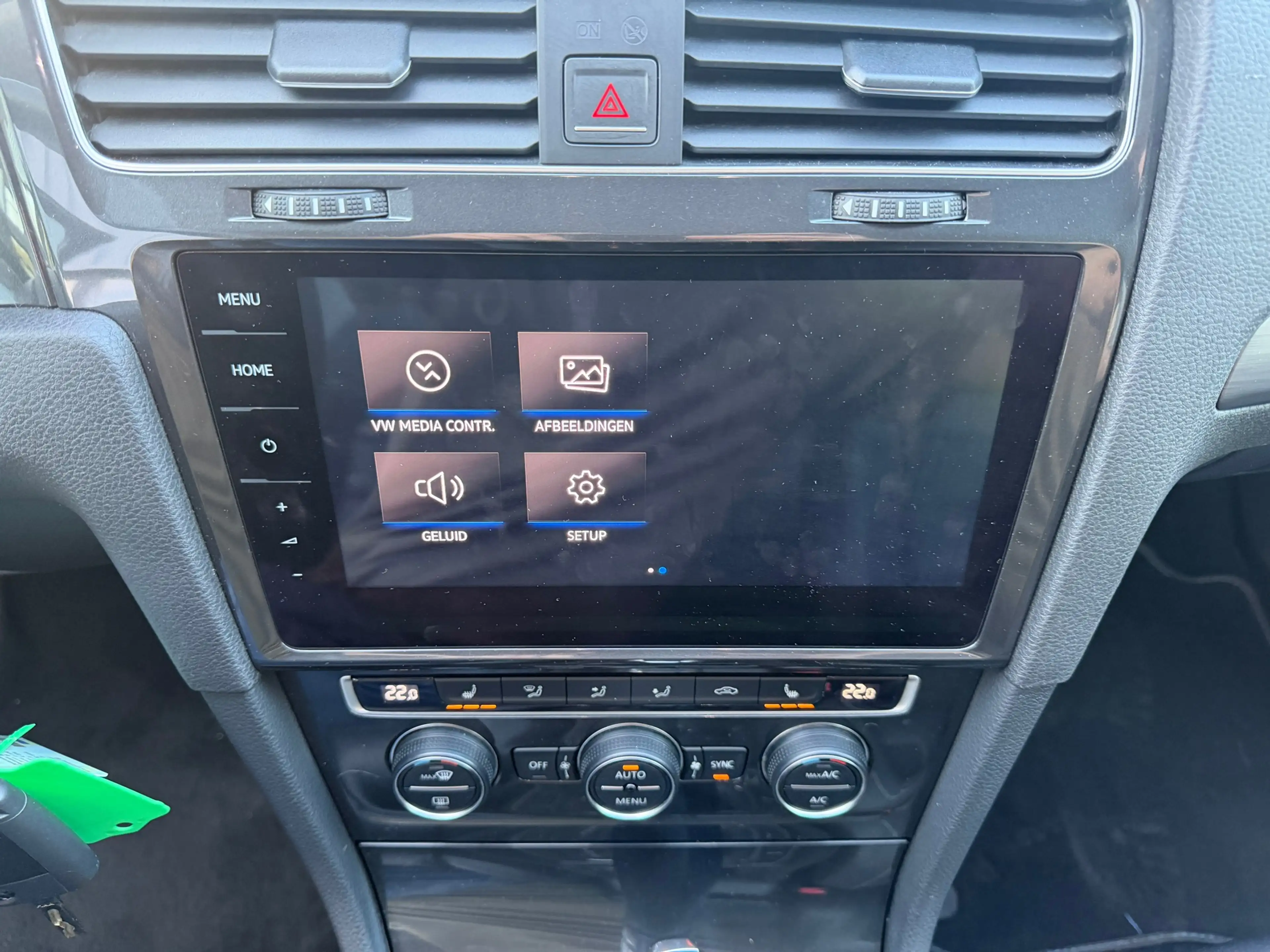 Volkswagen e-Golf E-Golf | SOH 89% | CARPLAY | STOELVERW | NAP.ORIG. — photo 28