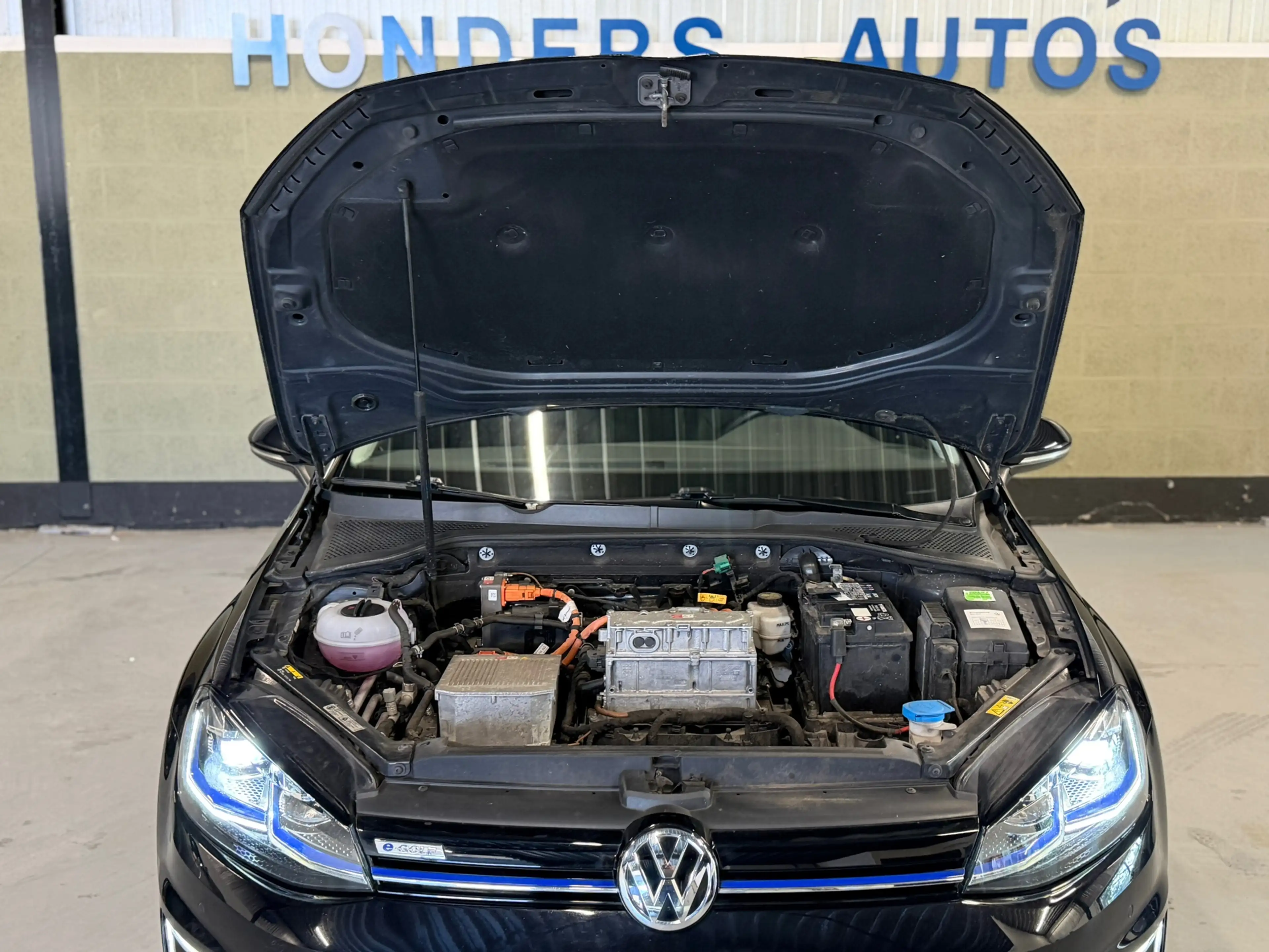 Volkswagen e-Golf E-Golf | SOH 89% | CARPLAY | STOELVERW | NAP.ORIG. — photo 18