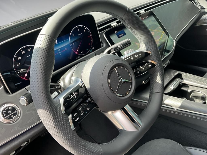Mercedes-Benz E 450 d 4M T AMG 360 ACC AHK AUT DynLicht HUD LM — photo 11