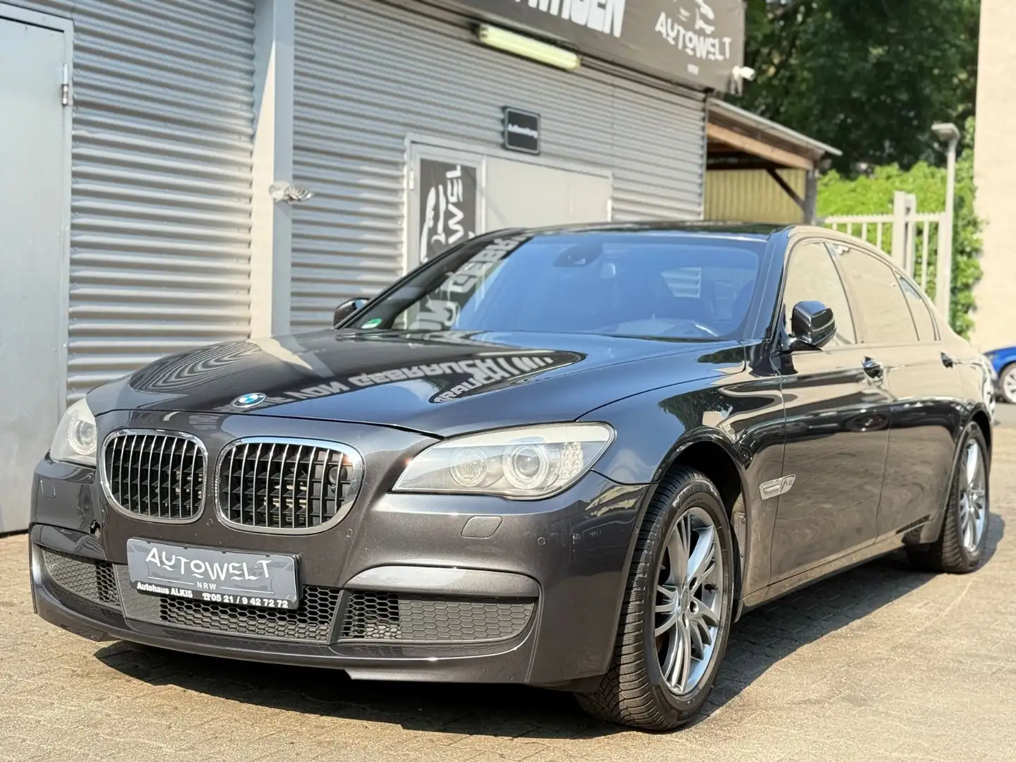 BMW 760 Li V12 M Paket VOLL *2-HAND*MASSAGE*360*SOFT* Grey - 1