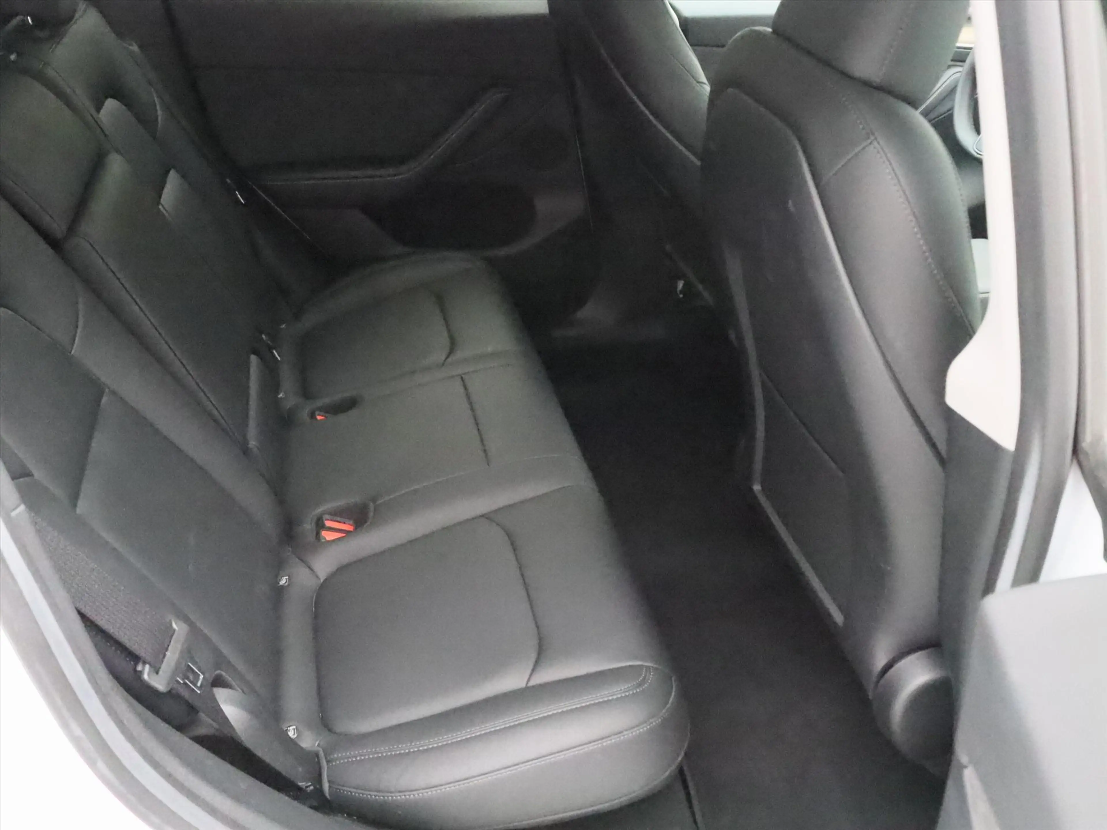 Tesla Model Y Standard RWD Plus 94.2% SoH [ AMD RYZEN+AUTOPILOT+ — photo 15