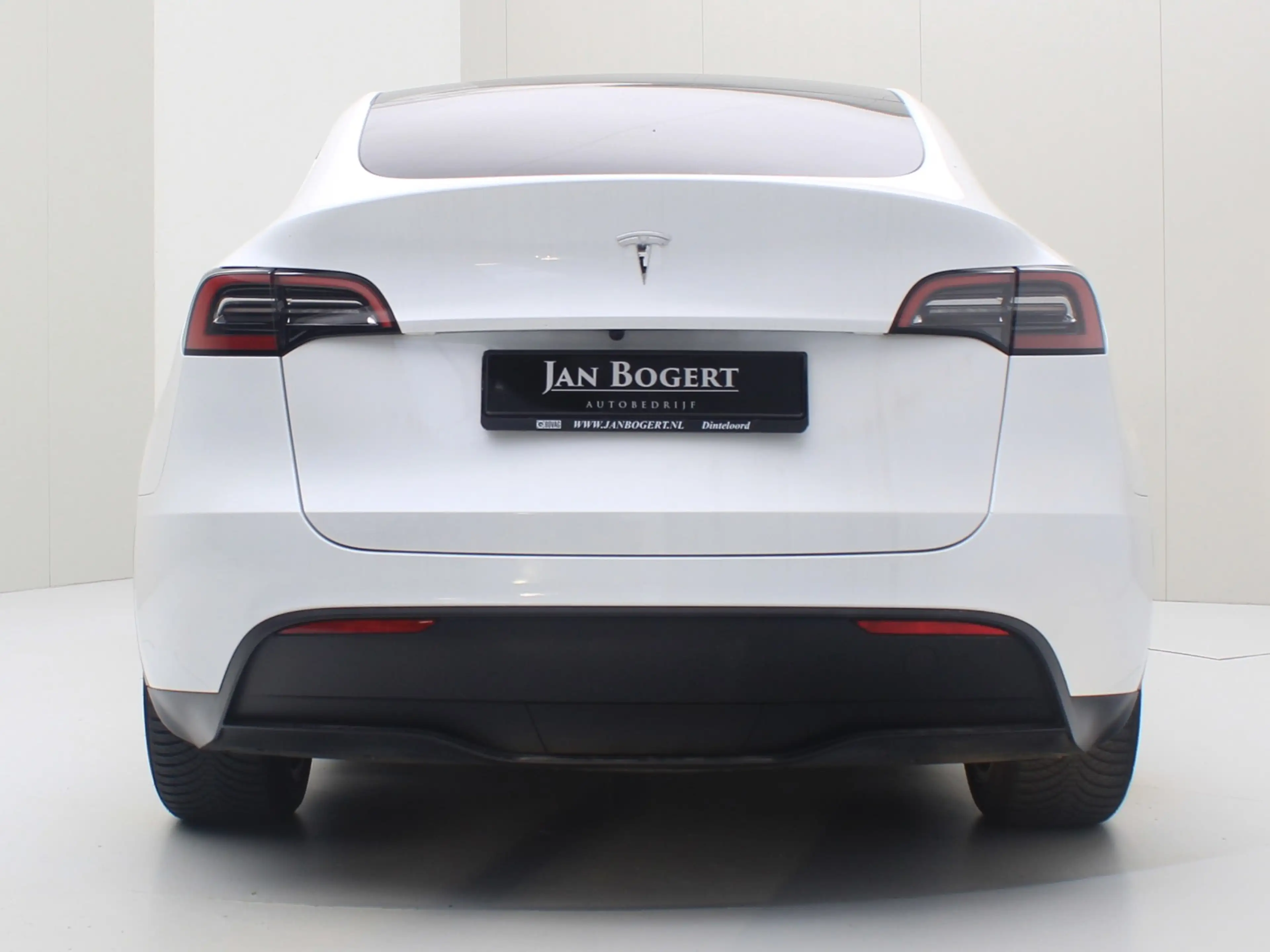 Tesla Model Y Standard RWD Plus 94.2% SoH [ AMD RYZEN+AUTOPILOT+ — photo 7