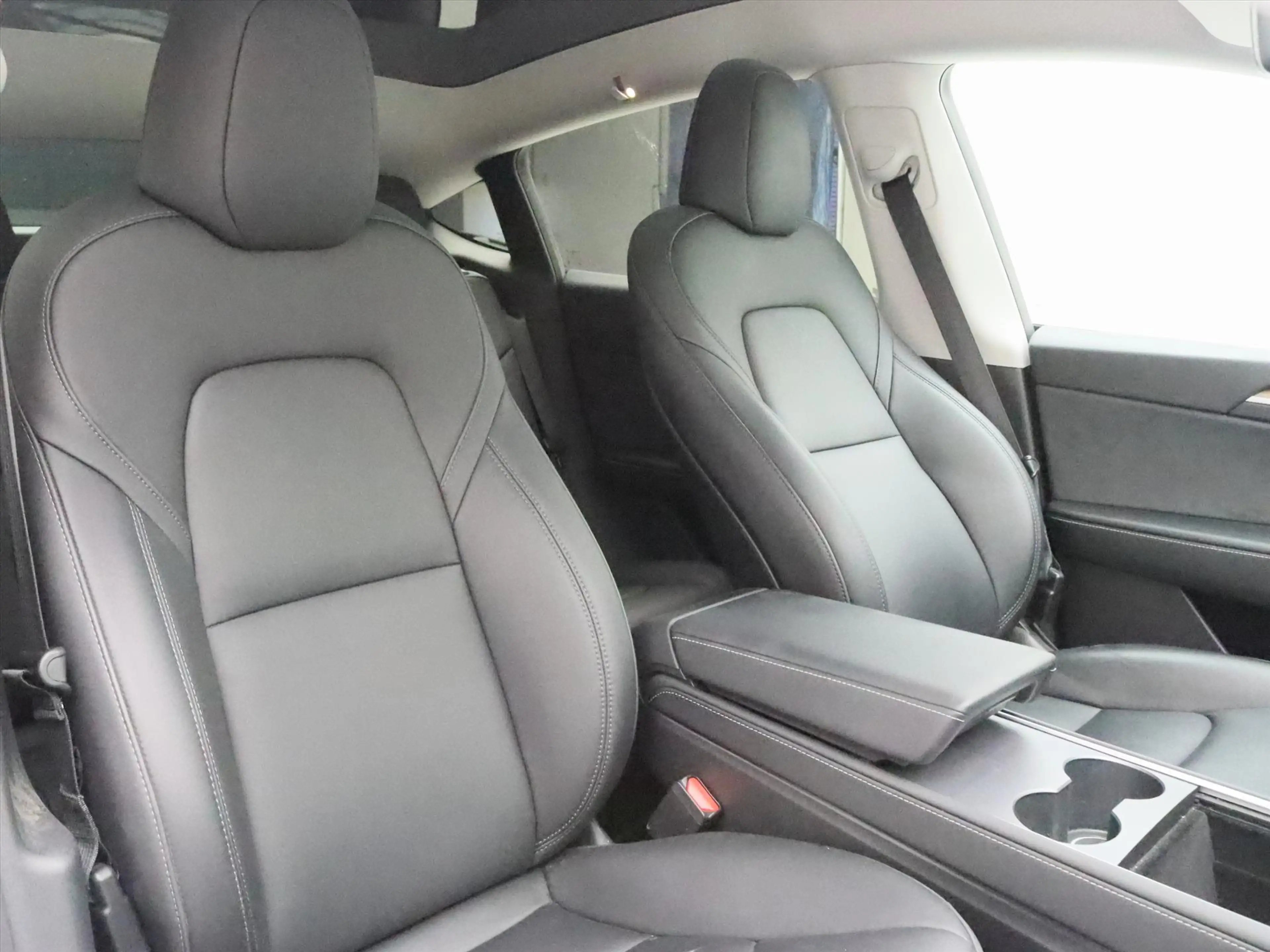 Tesla Model Y Standard RWD Plus 94.2% SoH [ AMD RYZEN+AUTOPILOT+ — photo 17