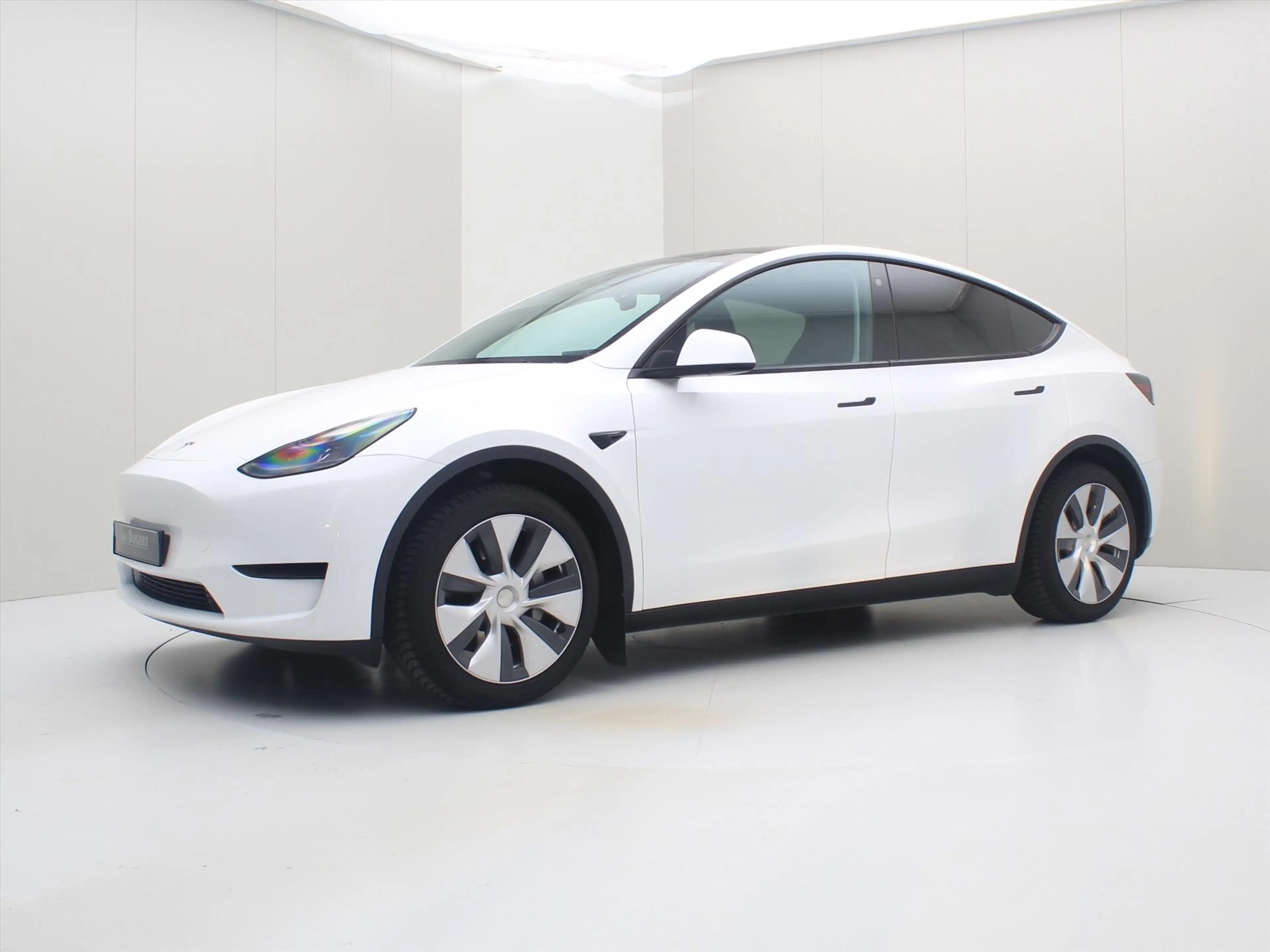 Tesla Model Y Standard RWD Plus 94.2% SoH [ AMD RYZEN+AUTOPILOT+ — photo 8