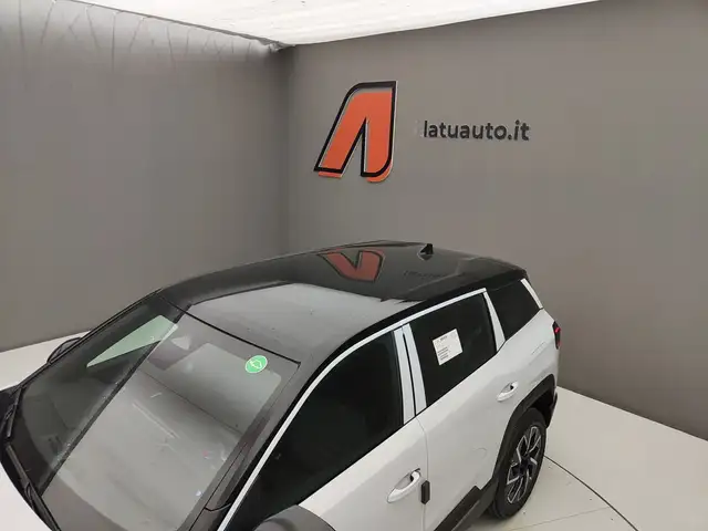 Jeep Compass view 3