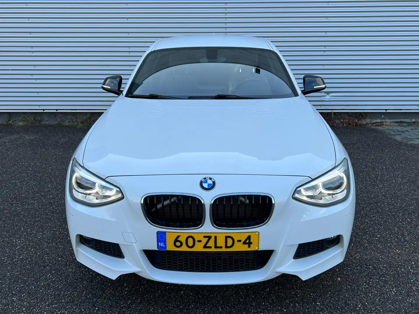 BMW 116 1-serie 116i Business+ M pakket / 3-Deurs / Navi / Wit - 2