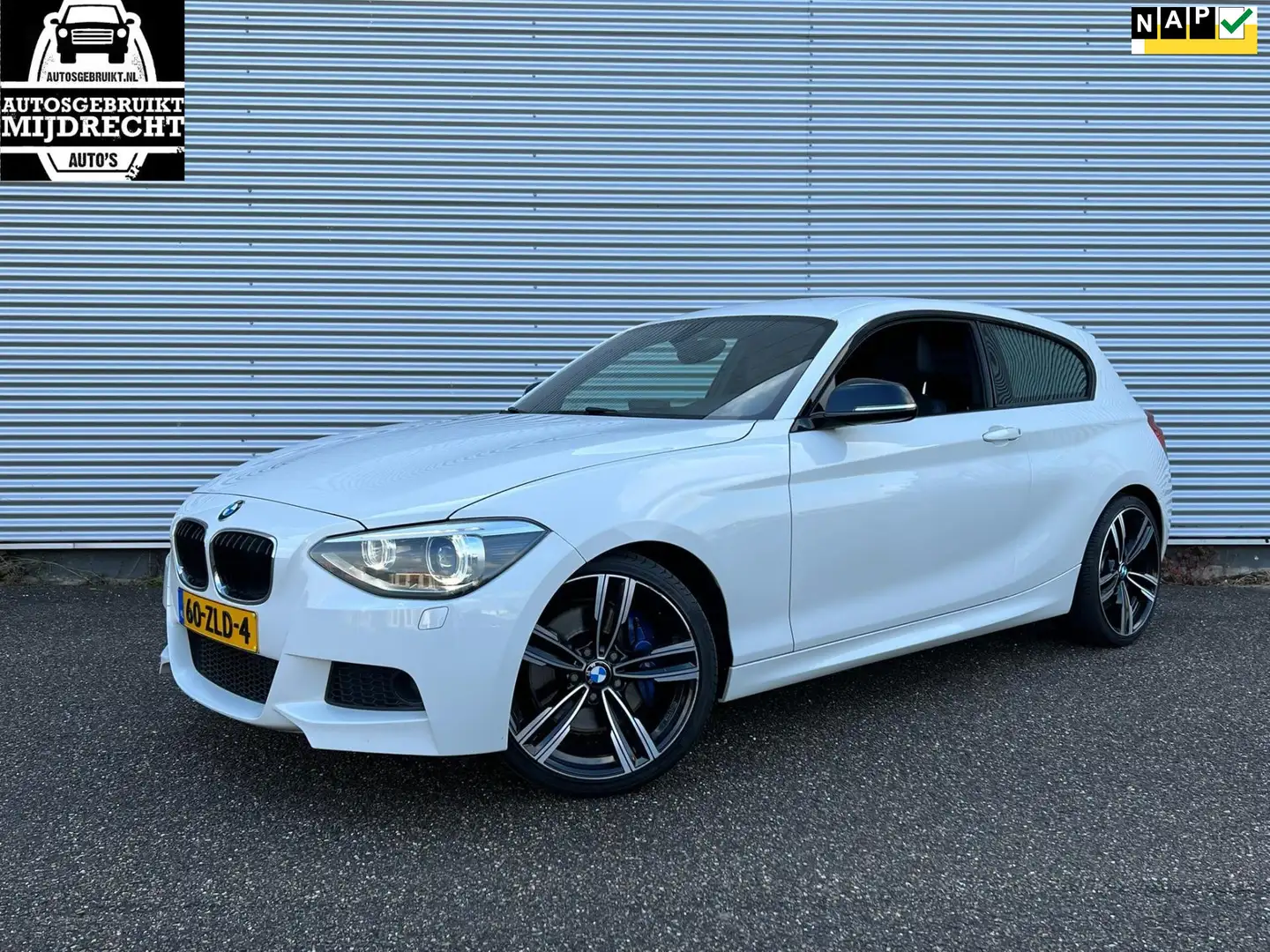 BMW 116 1-serie 116i Business+ M pakket / 3-Deurs / Navi / Wit - 1