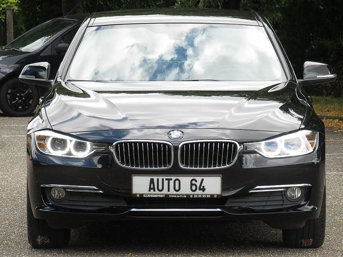 BMW 320 320D xDrive 184CV BVA Luxury 83000km 1ère Main Noir - 2