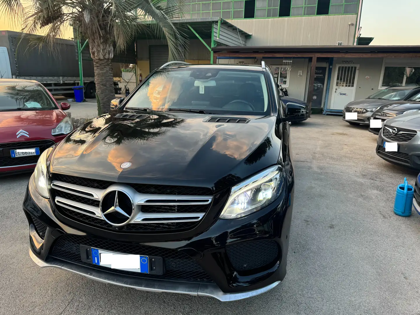 Mercedes-Benz GLE 250 GLE 250 d Sport 4matic auto Negru - 2