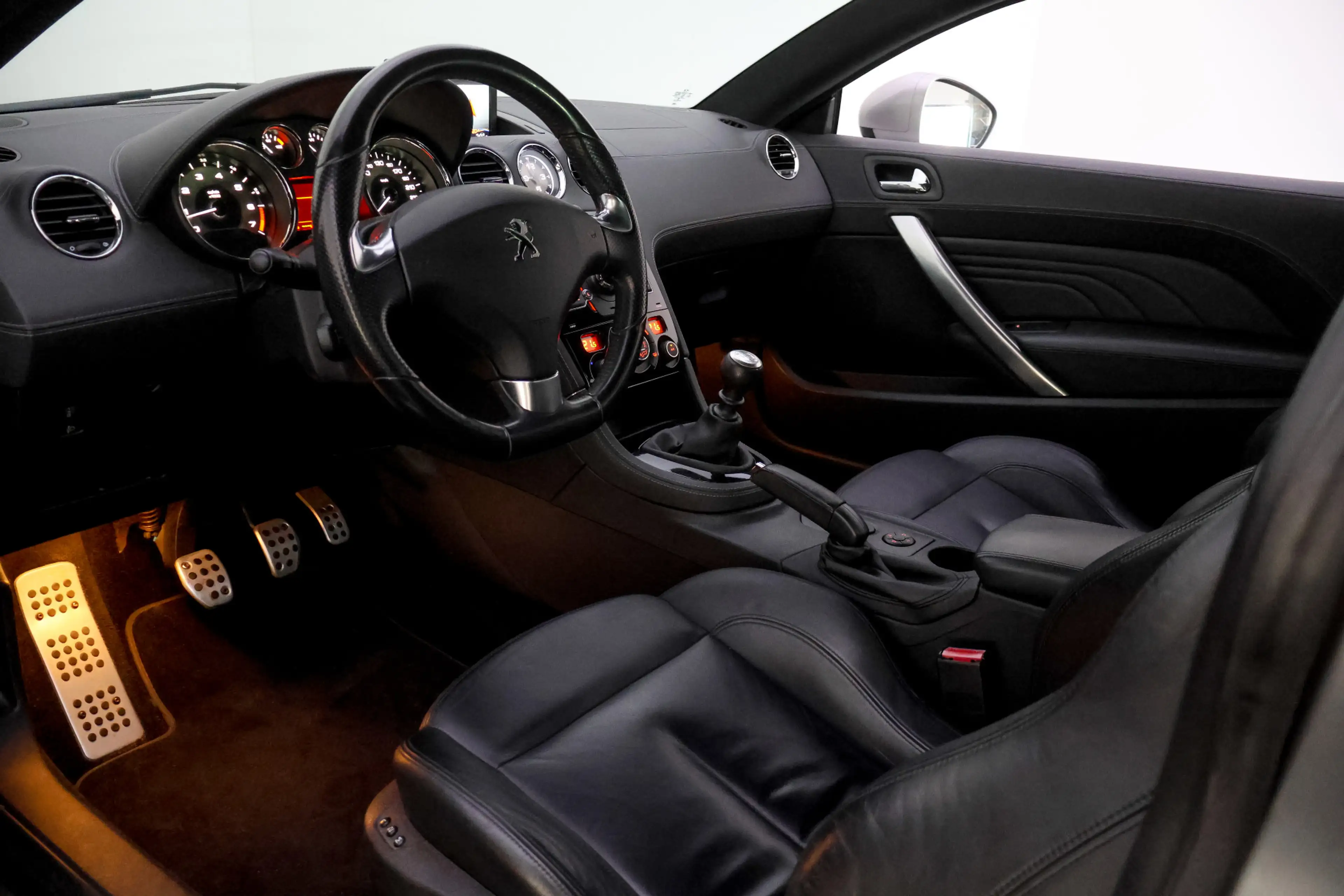 Peugeot RCZ 1.6 THP MEMORY | STOELVERW | NAVI | LEDER | CLIMA — photo 15