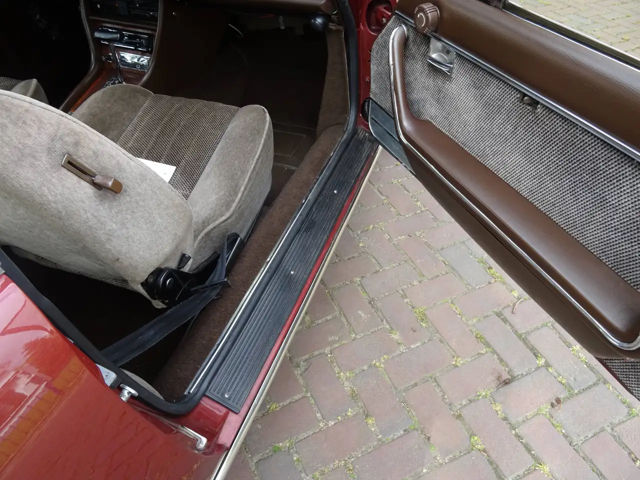 Peugeot 504 2.0 Coupé Inj., foto 8