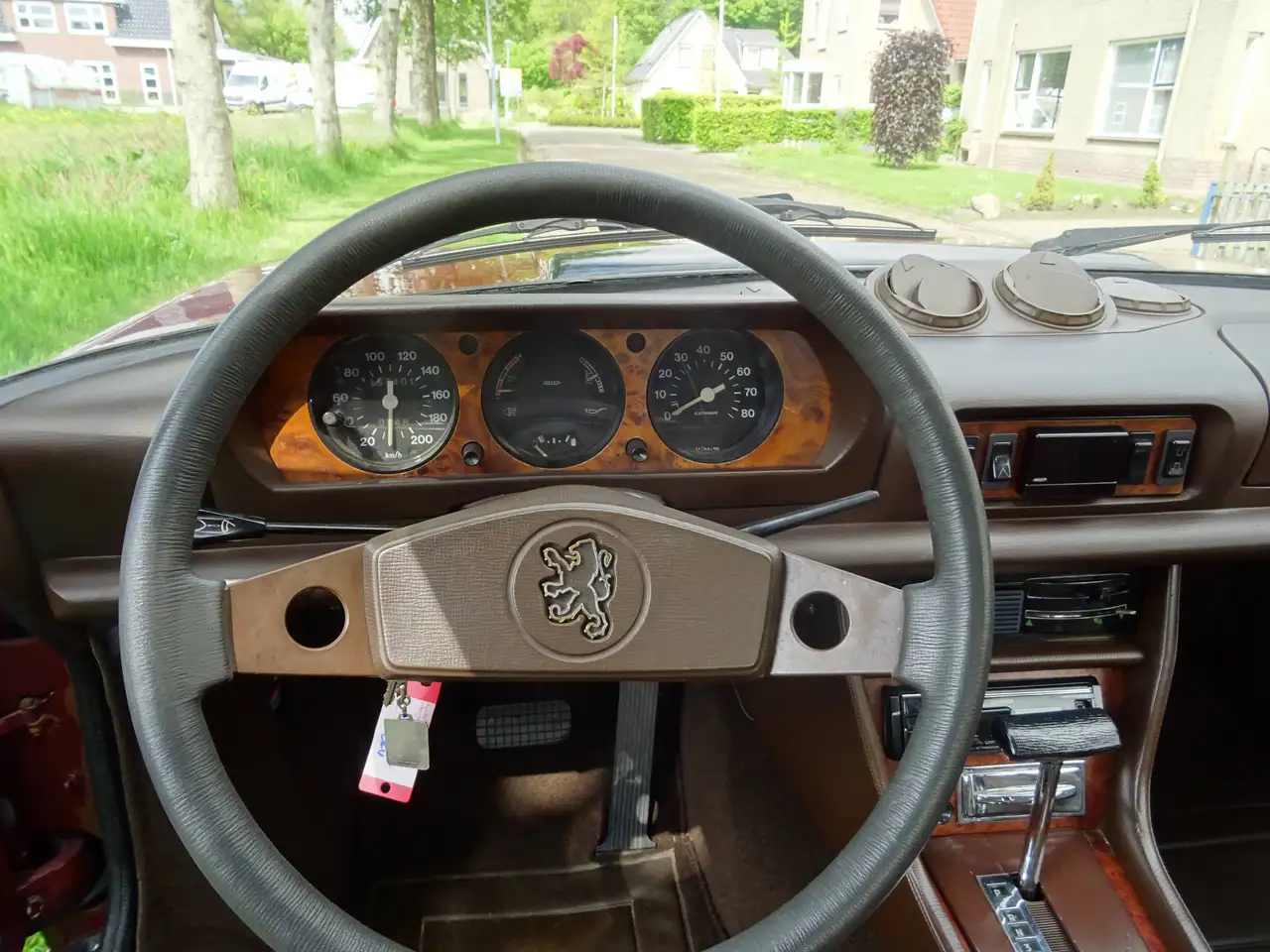 Peugeot 504 2.0 Coupé Inj., foto 5