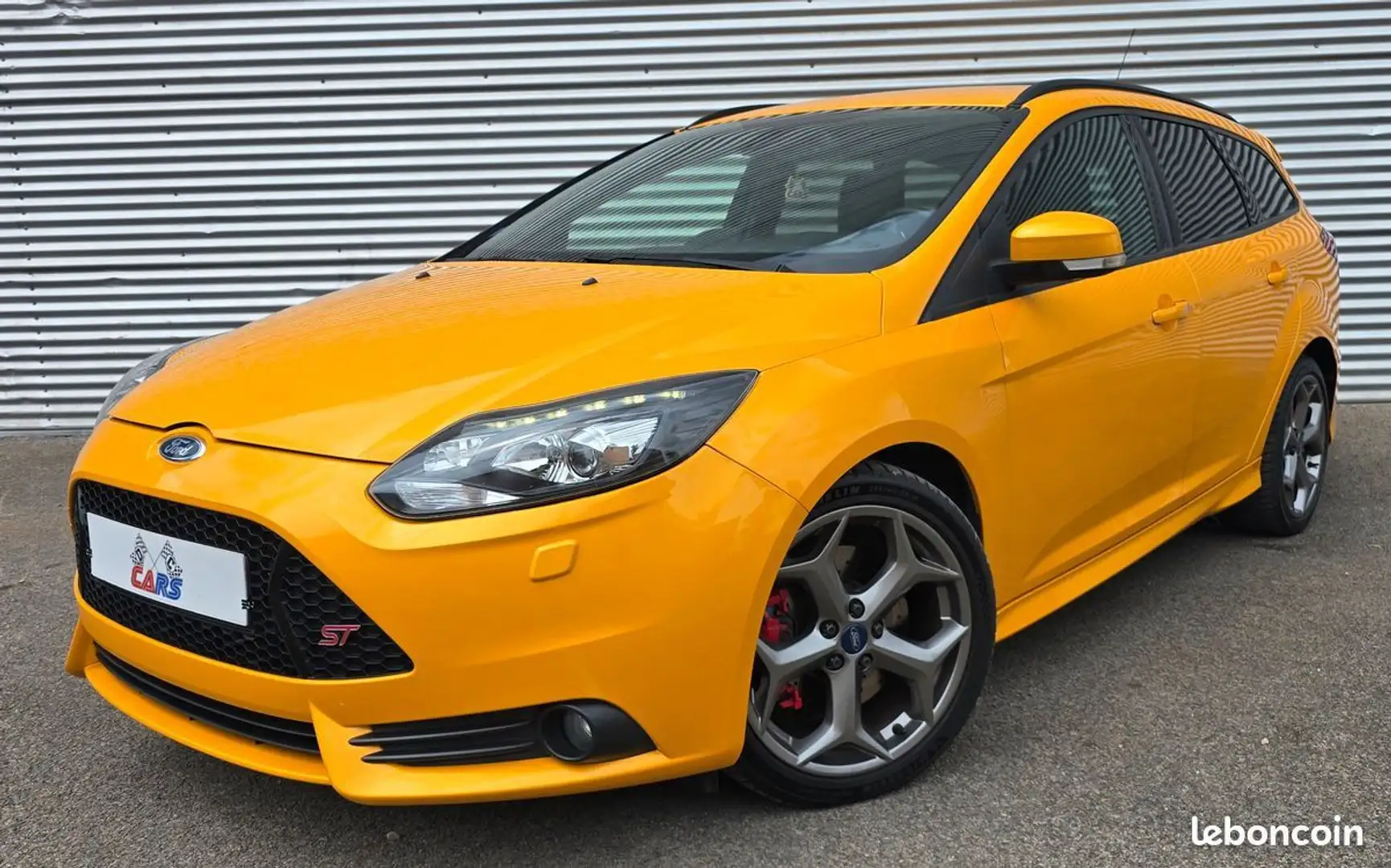 Ford Focus ST 2.0 EcoBoost 250 cv Jaune - 1