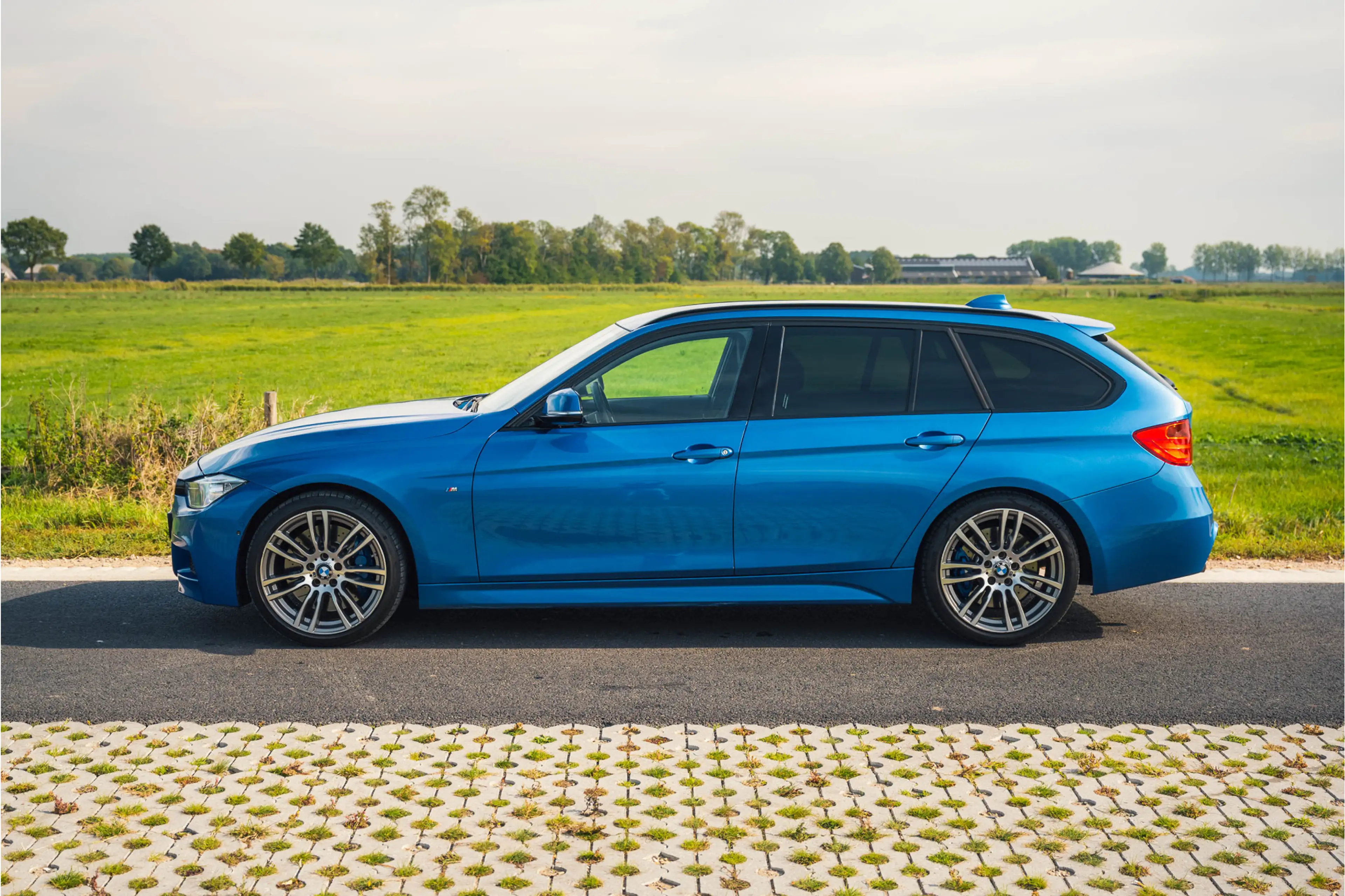 BMW 335 3-serie Touring 335i M Sport Edition High Executiv — photo 8