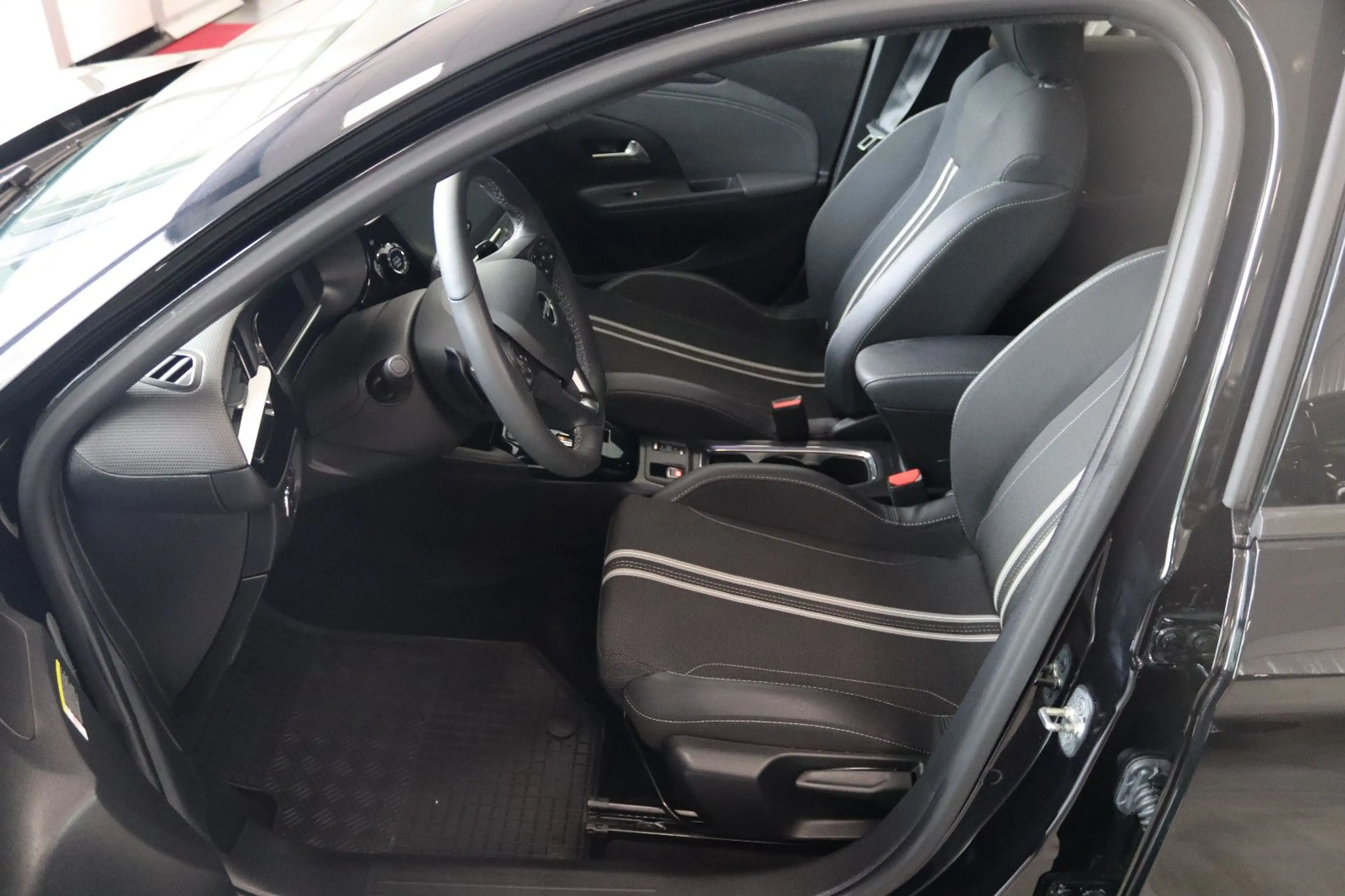 Opel Corsa 6 1.2 Turbo GS Auto * 1.HAND + GARANTIE * — photo 9