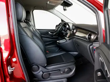 Annonce voiture d'occasion Mercedes-Benz EQV 300 - CARADIZE