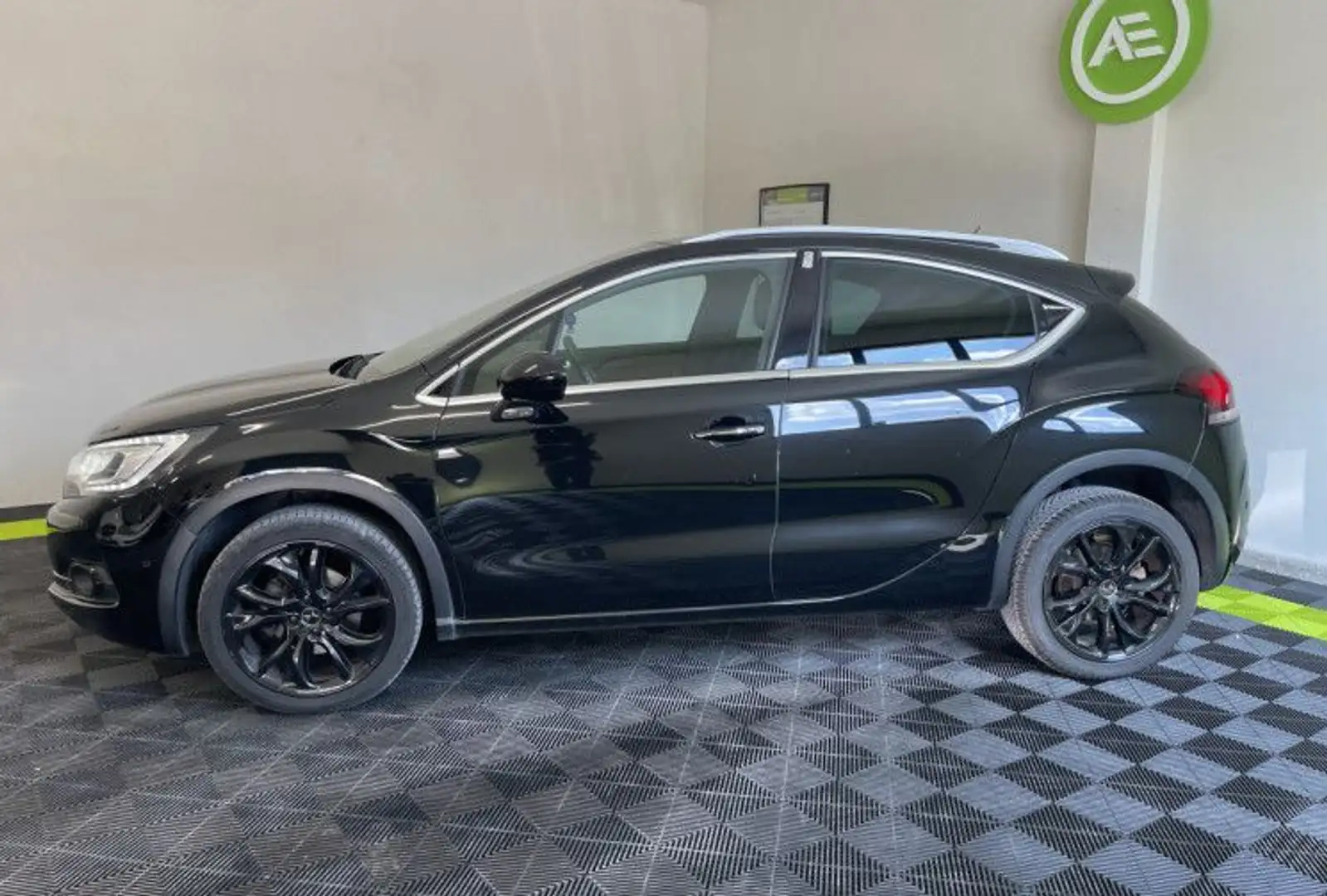 Citroen DS4 DS 4 Crossback BlueHDi 120 Sport Chic S&amp;S EAT6 Noir - 2