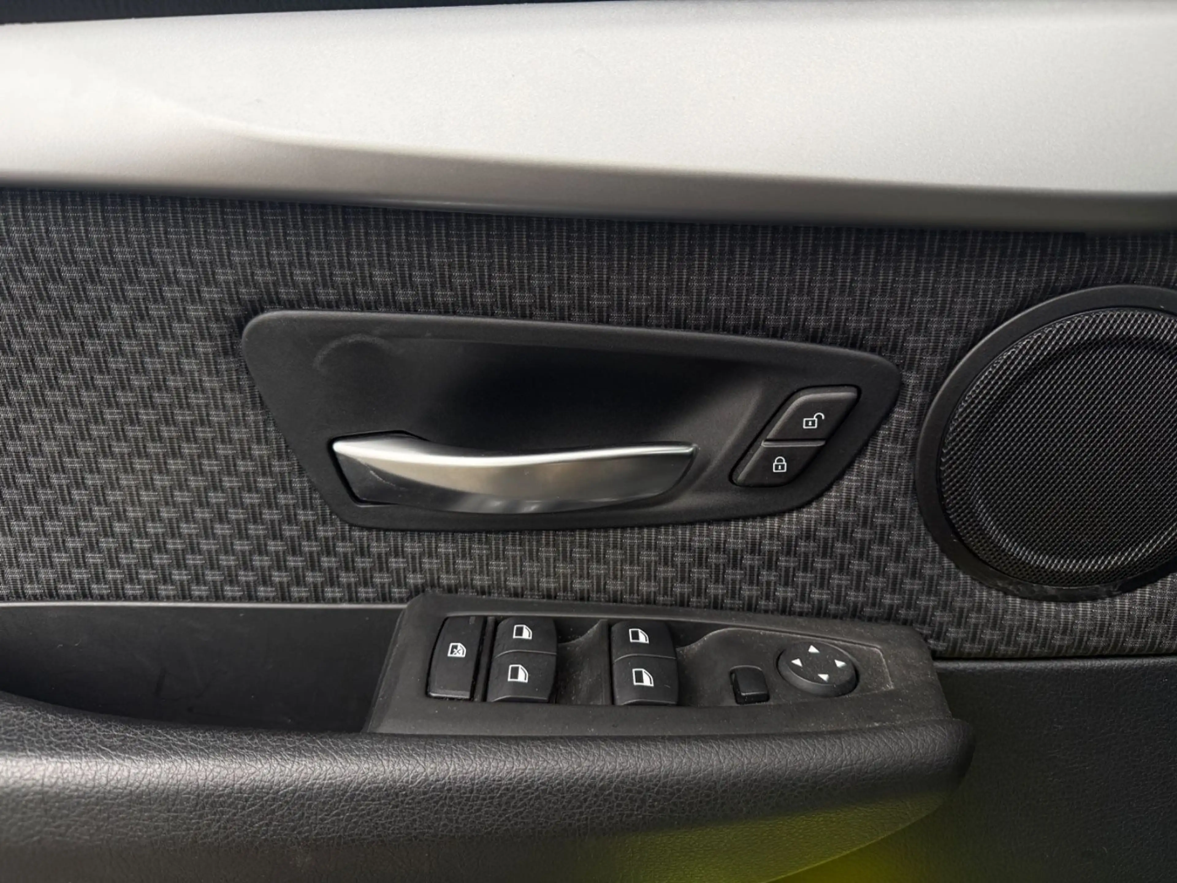 BMW 218 218 d Active Tourer Advantage Aut./NAVI/SHZ/AHK — photo 14