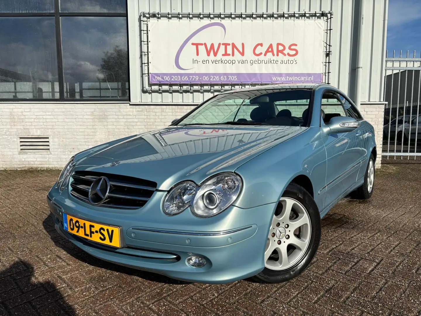 Mercedes-Benz CLK 240 Coupé Elegance Leer Aut Airco Modrá - 2