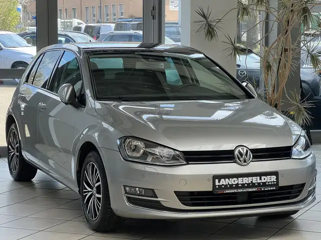 Volkswagen Golf main image