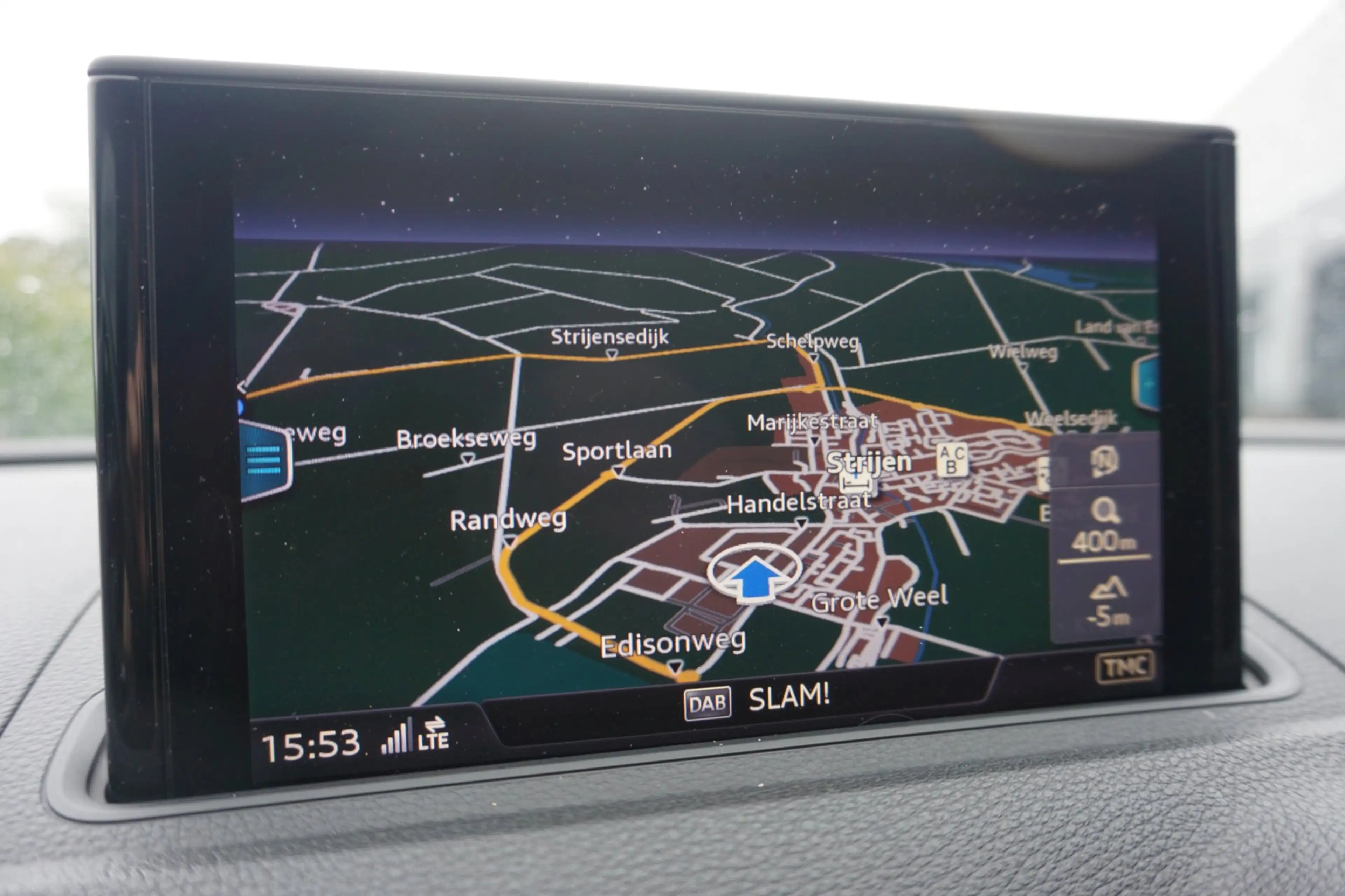 Audi RS3 Limousine 2.5 TFSI quattro — photo 13