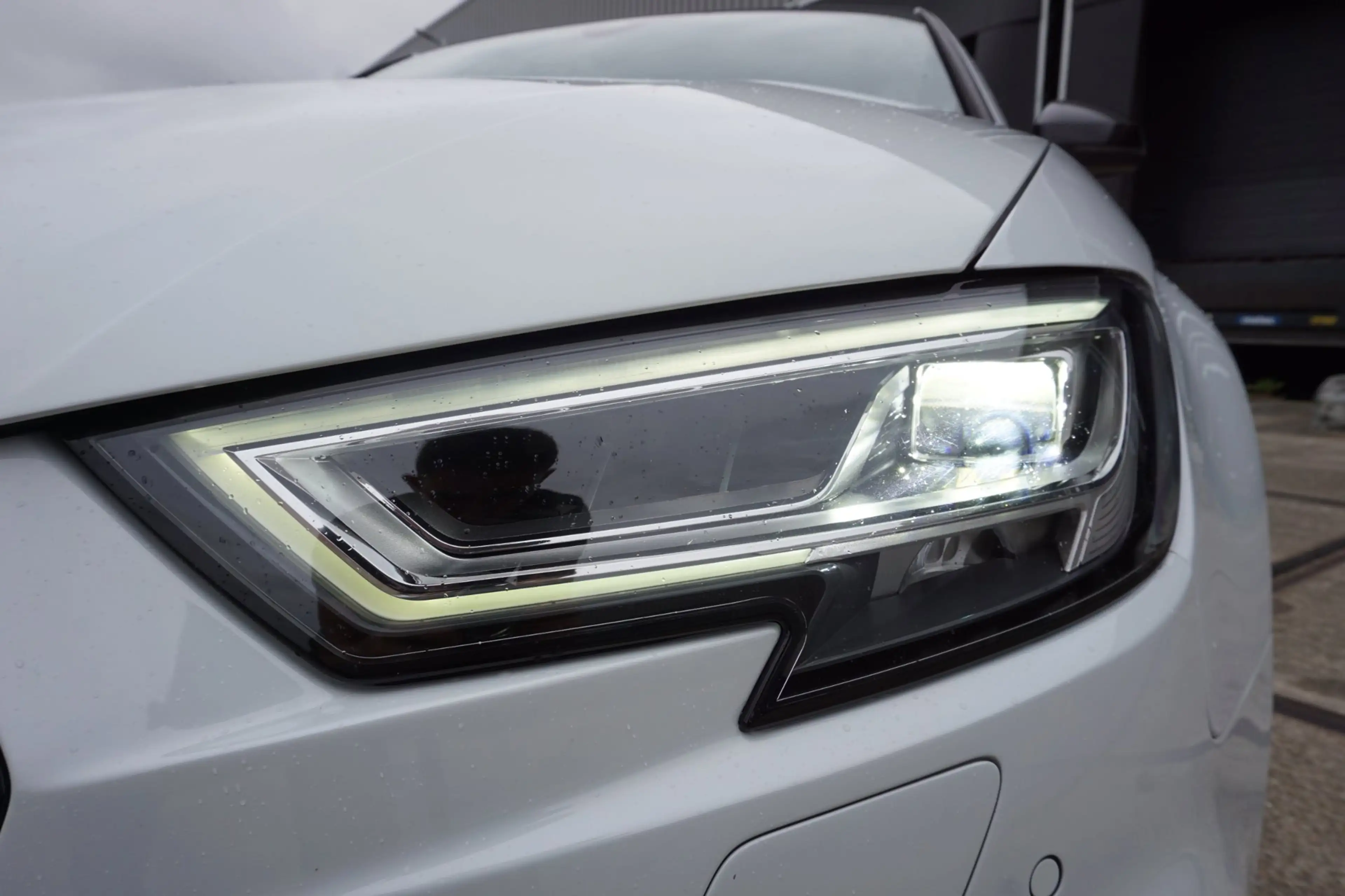 Audi RS3 Limousine 2.5 TFSI quattro — photo 32