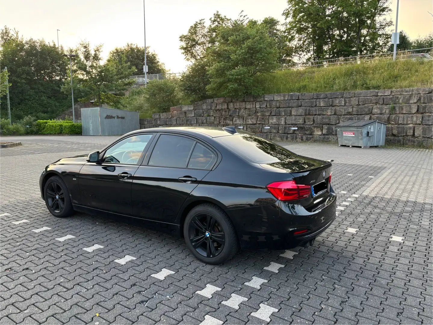 BMW 320 320d xDrive GT Sport-Aut. Sport Line - 1