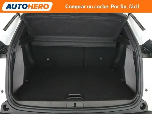 Peugeot 2008 view 18