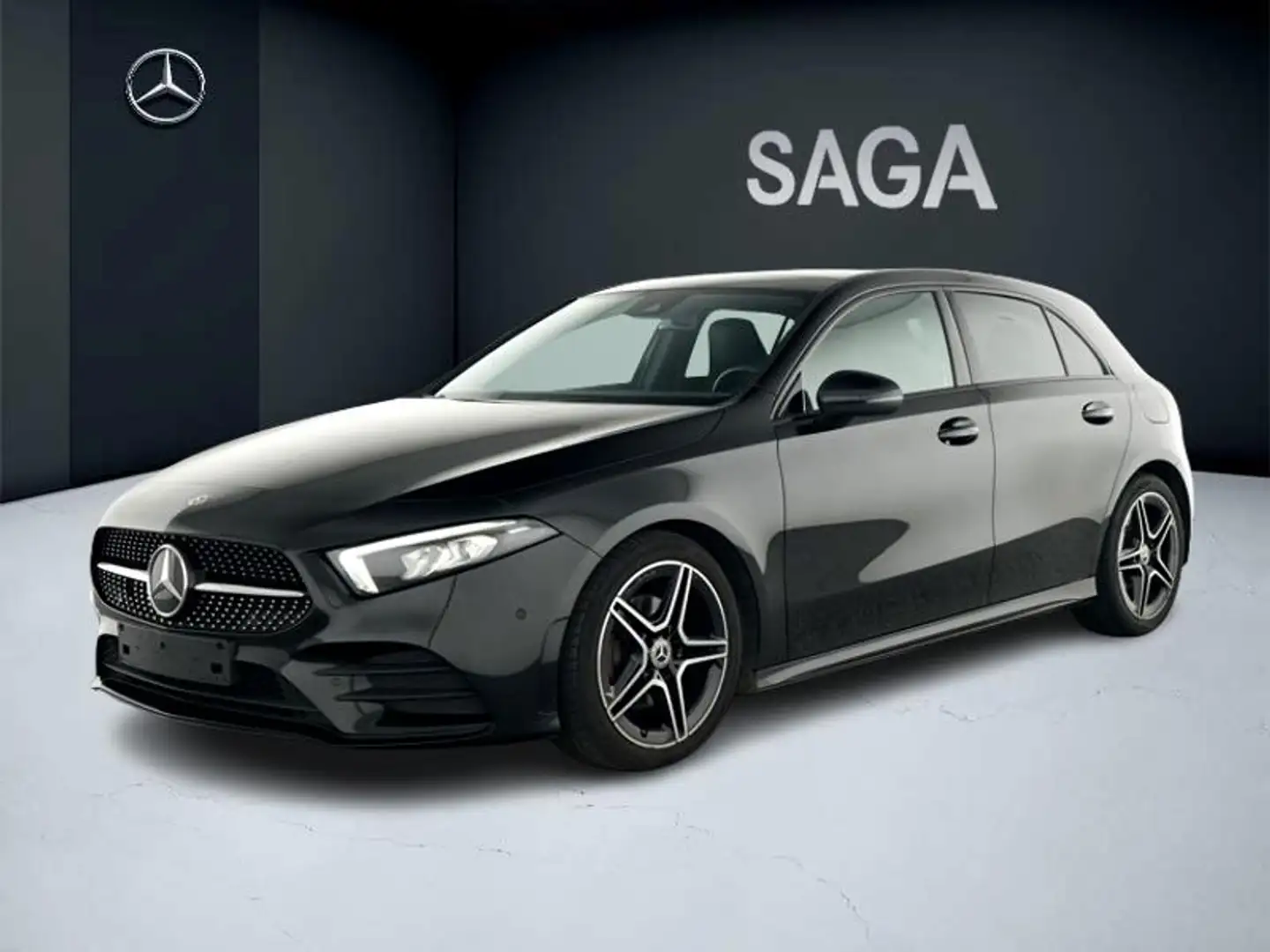 Mercedes-Benz A 180 d AMG Pack Night Toit Pano Schwarz - 1