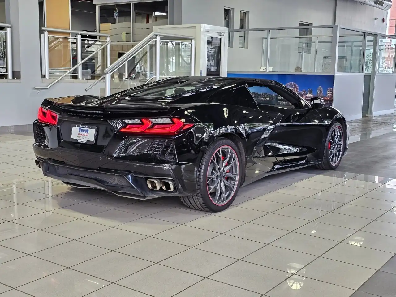 Chevrolet Corvette снимка Chevrolet Corvette