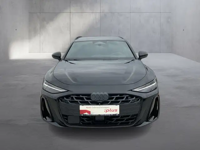 Audi A6 view 7