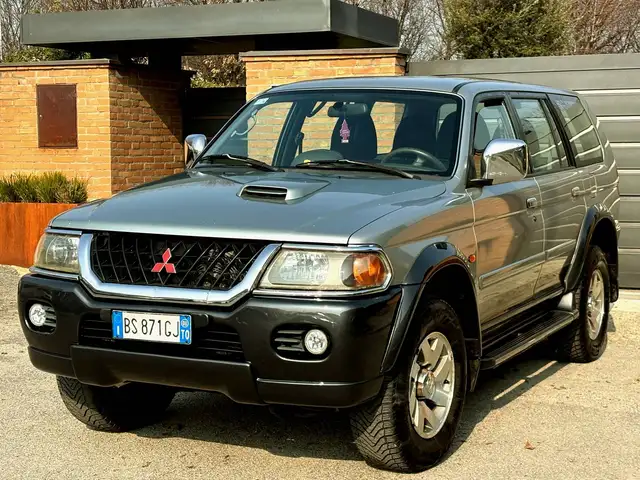 Mitsubishi Pajero Sport 2.5D 100cv-4x4 inseribile- Senza RUGINE-195000km-2001