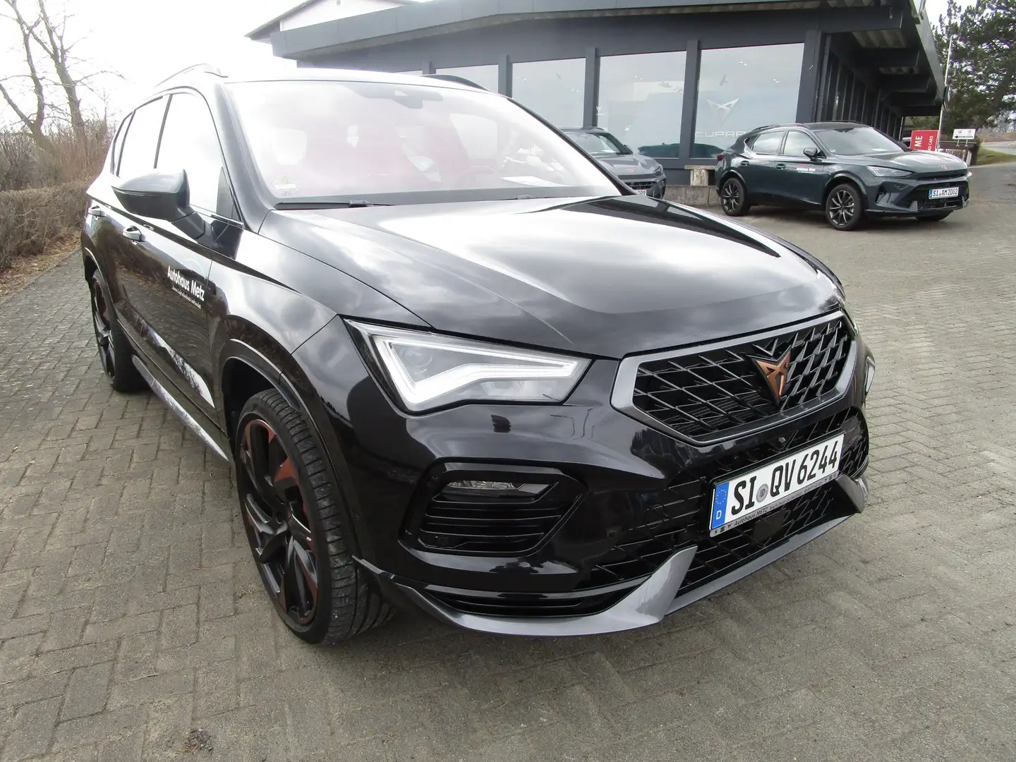 CUPRA Ateca 2.0 TSI VZ 4Drive 7-Gang DSG Akrapovic Černá - 2