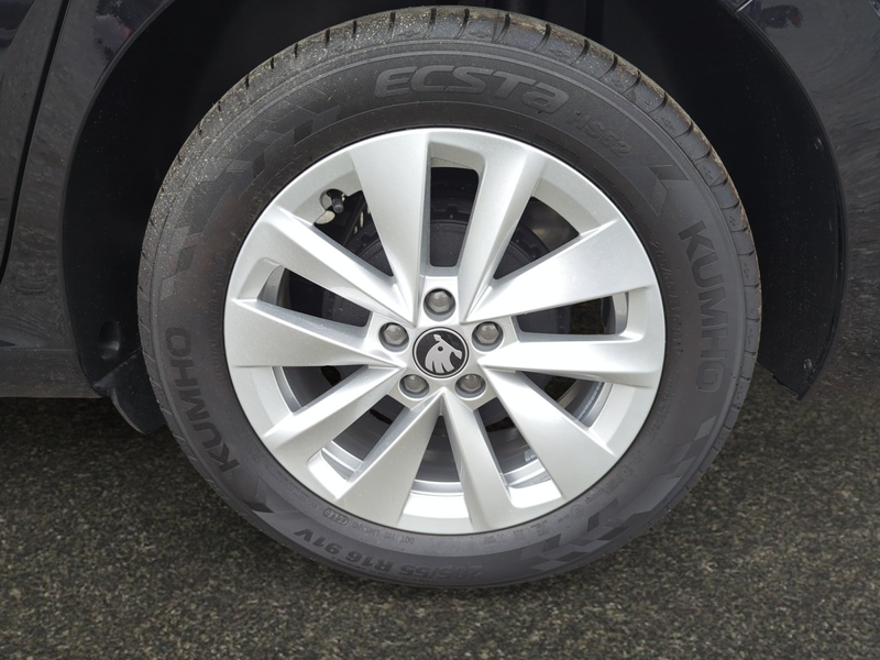 Skoda Scala Selection 1.0 TSI DSG ACC*AHK*LED*PDC*SHZ*RFK — photo 7