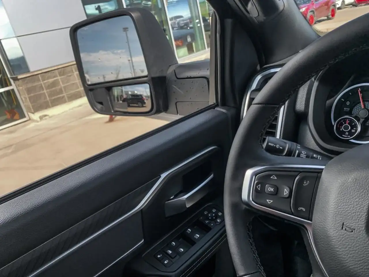 RAM 3500 снимка RAM 3500
