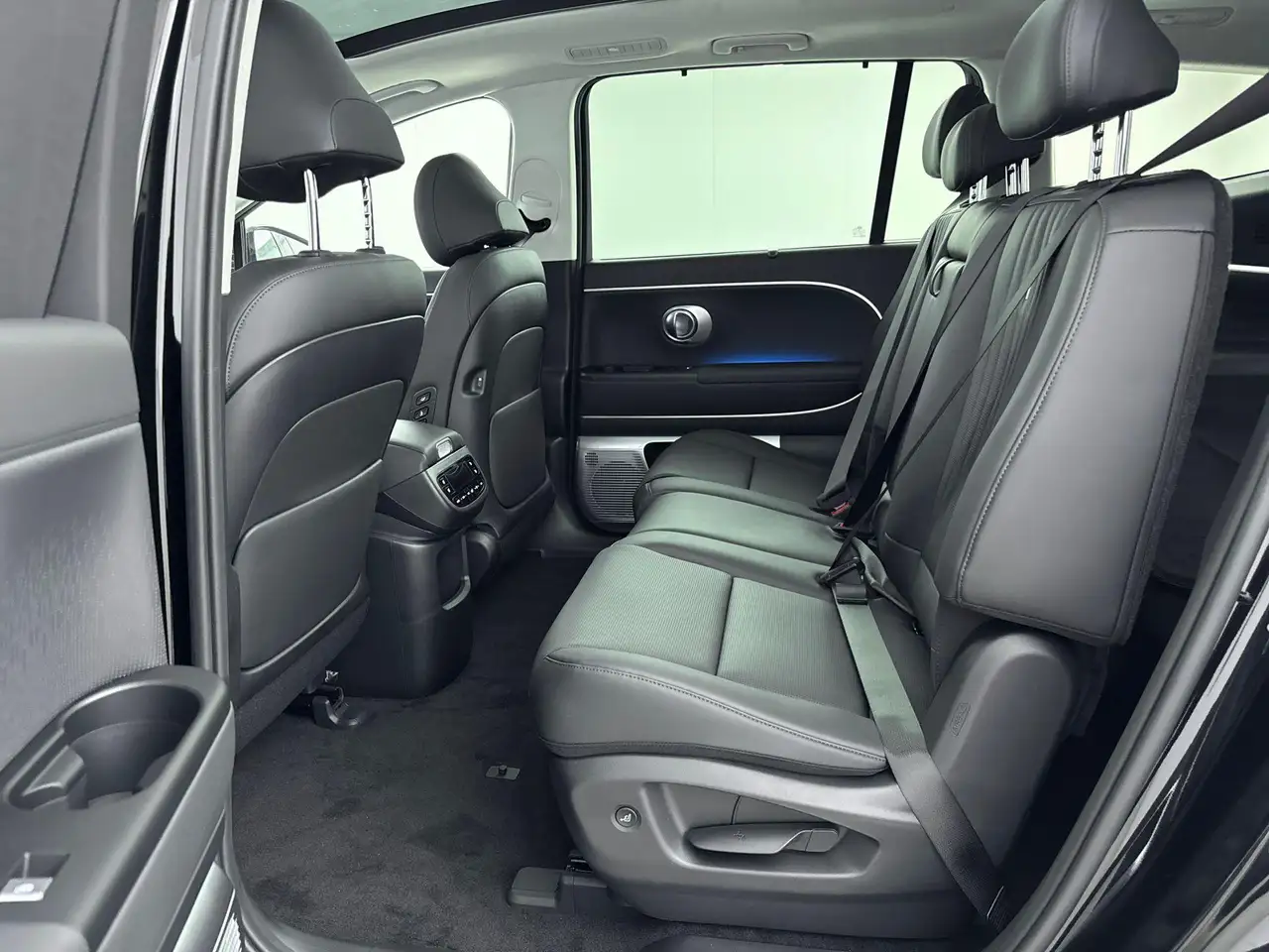 Hyundai IONIQ 9 2026 — фото 11