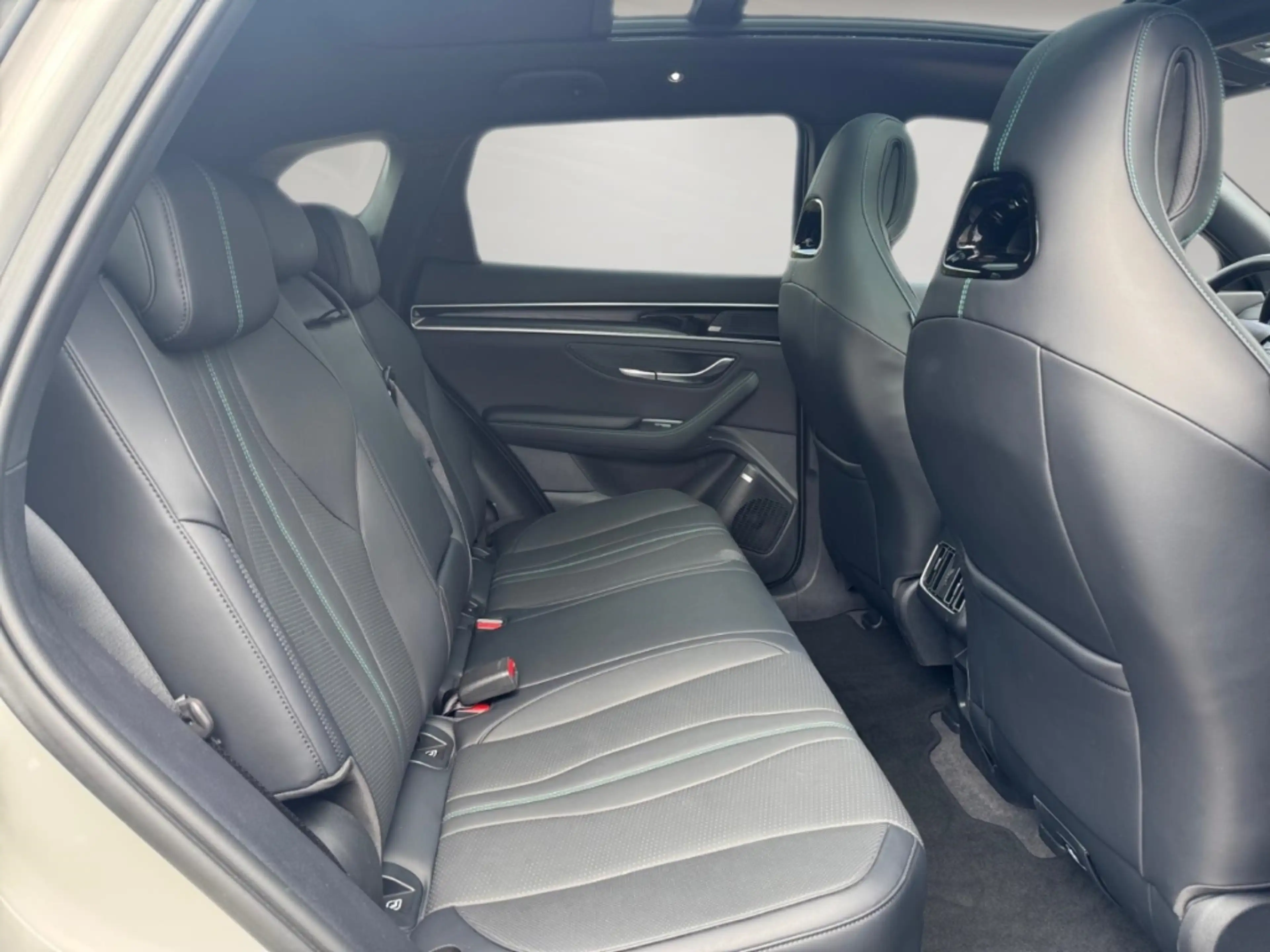 BYD Seal U BOOST PHEV 1.5 160KW NAVI,KLIMA,SITZHZG,CARPLAY — photo 13
