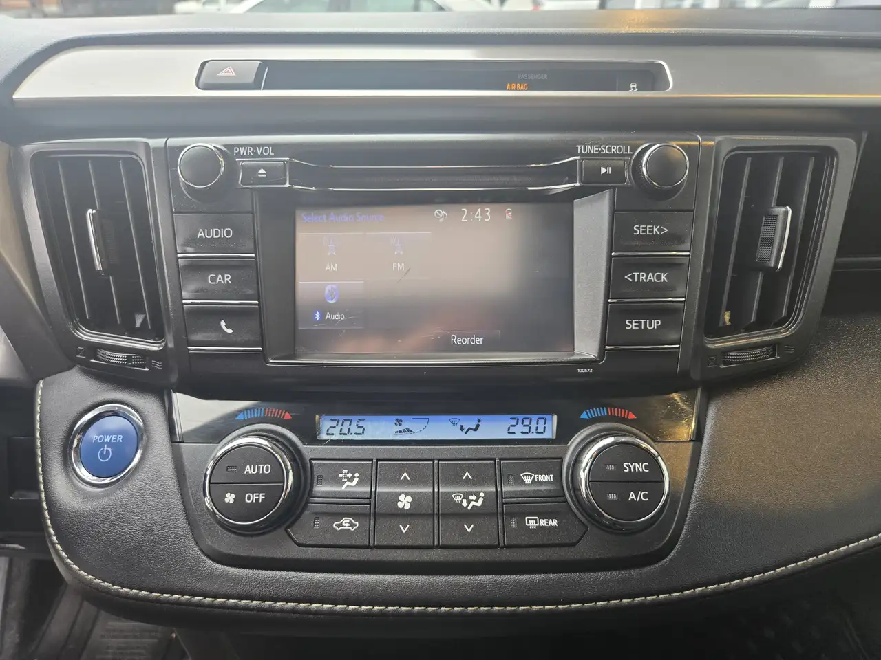 Toyota RAV 4 снимка Toyota RAV 4