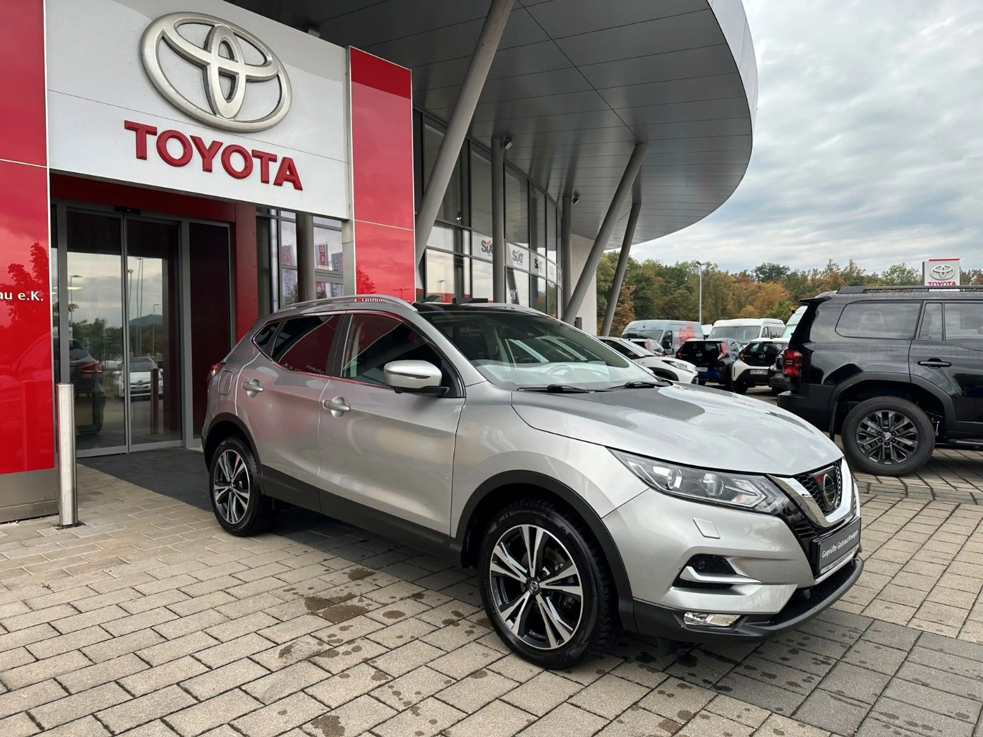 Nissan Qashqai N-Connecta, NAVI, PANORAMA, KAMERA — photo 4